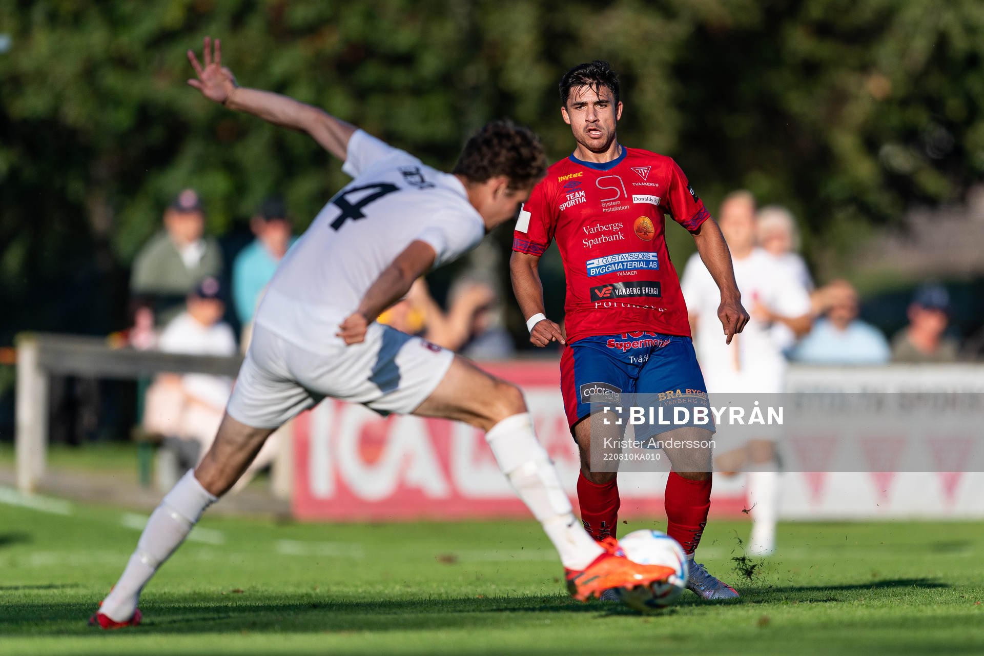 Tvååkers Mohammad Alshalkadi under fotbollsmatchen i Ettan södra mellan Tvååker och Qviding den 10 augusti 2022 i Tvååker. 