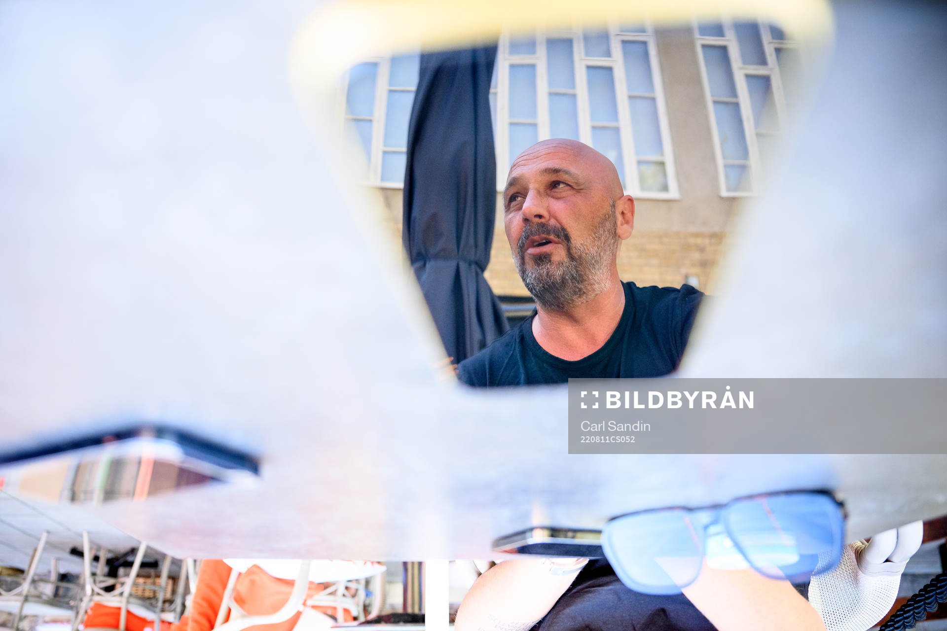 Utsiktens tränare Bosko Orovic blir intervjuad