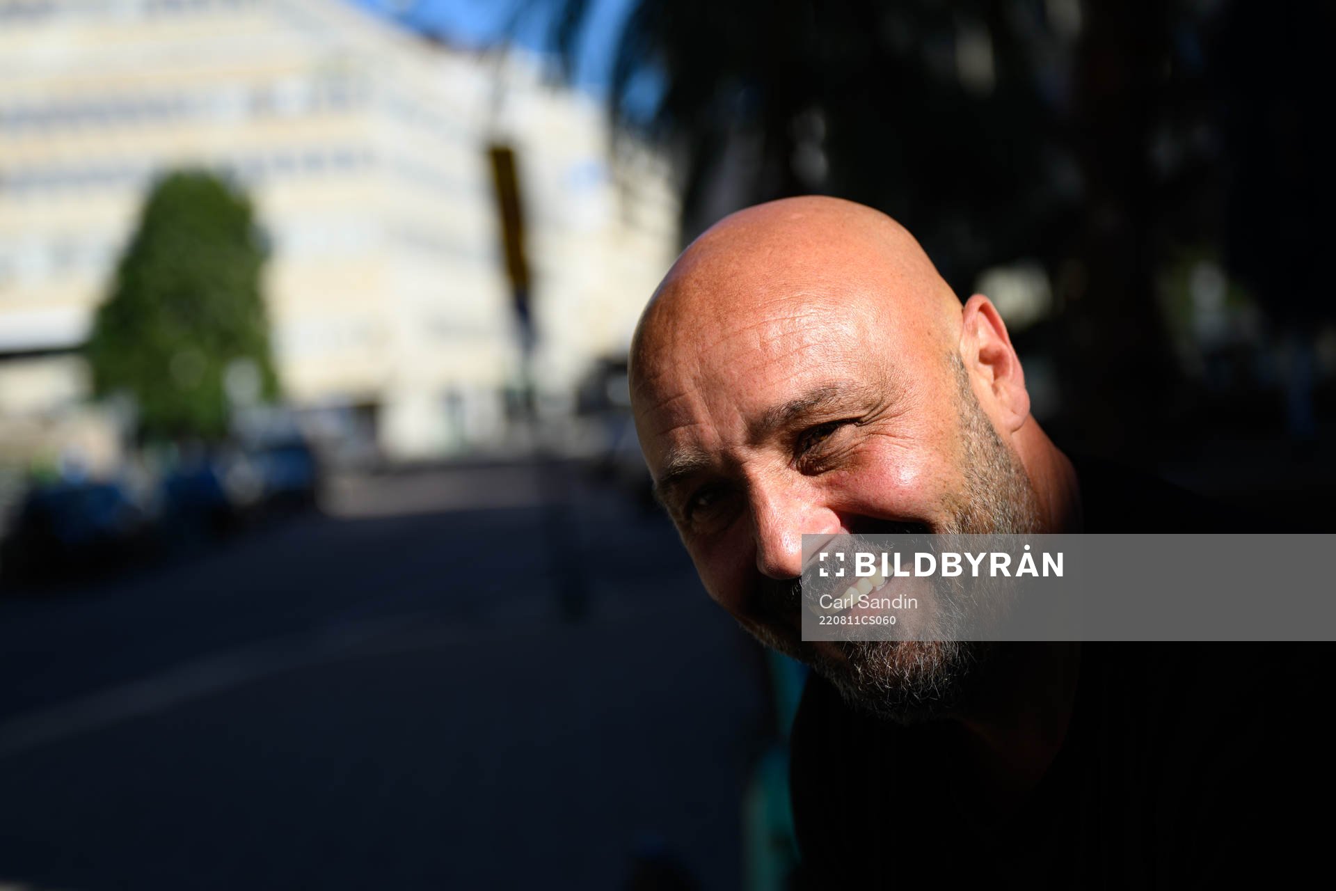 Utsiktens tränare Bosko Orovic blir intervjuad