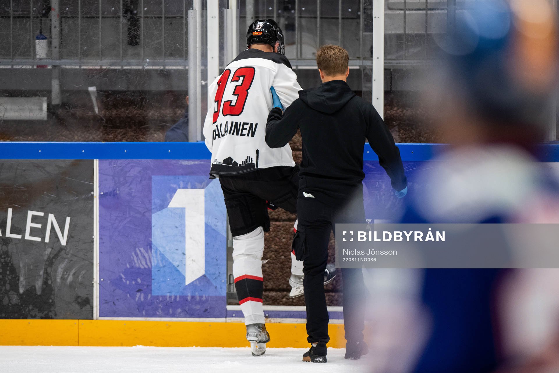Malmö Redhawks Kristian Vesalainen med skada