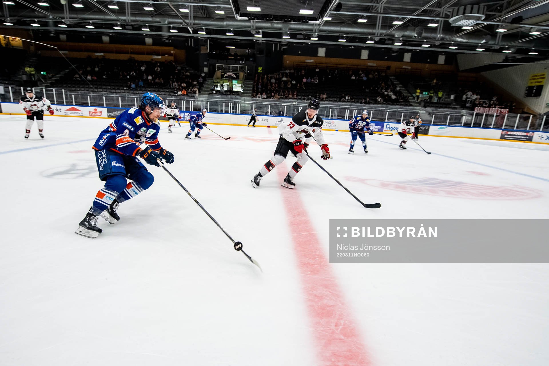 Växjös Keegan Lowe och Malmö Redhawks Adam Ollas Mattsson