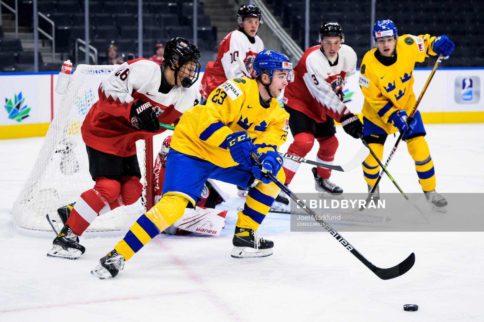 Ian Scherzer of Austria and Isak Rosén of Sweden