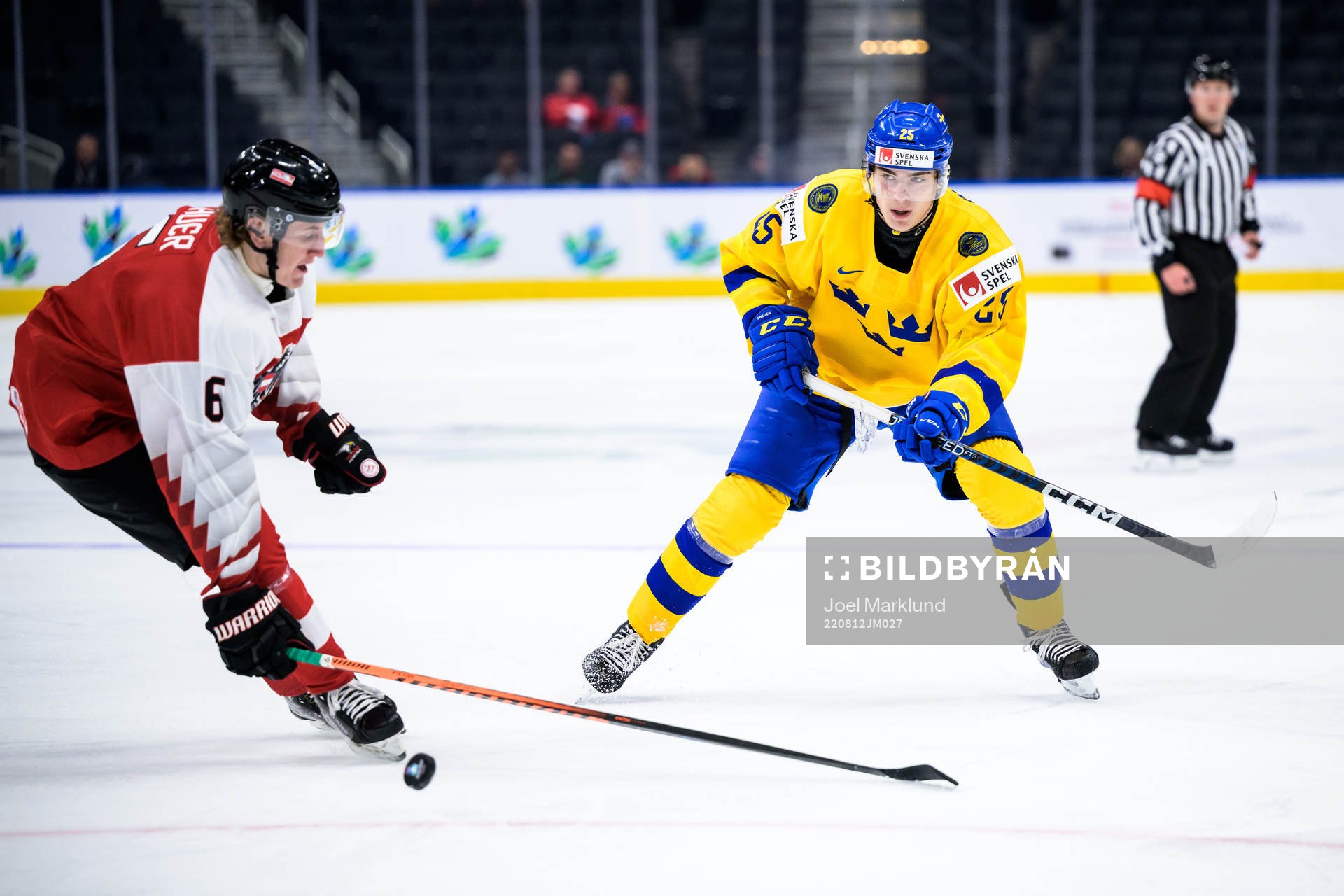 Luca Auer of Austria and Liam Öhgren of Sweden