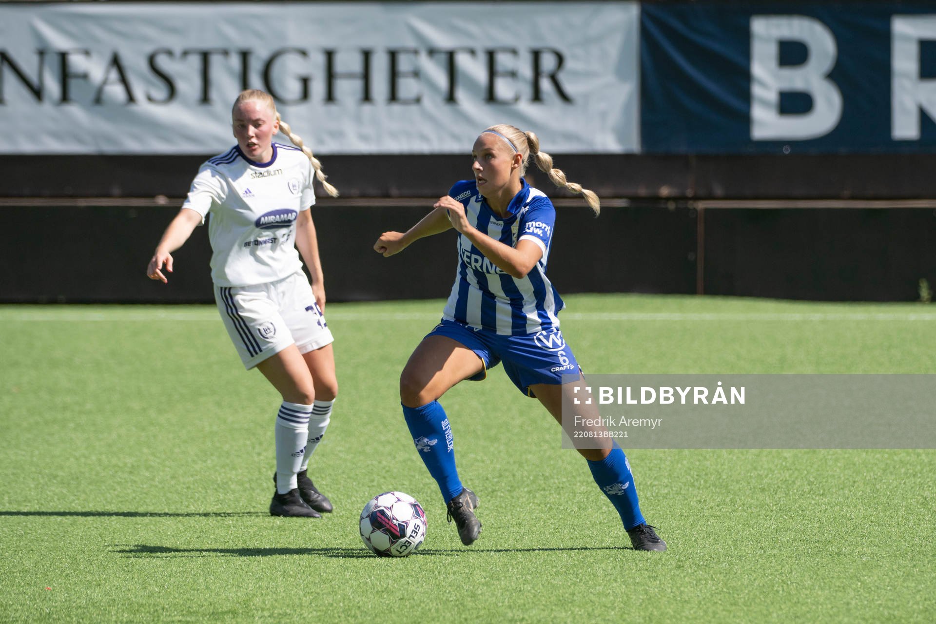 Lerums Sofia Annerström och IFK Göteborgs Filippa Hopkins