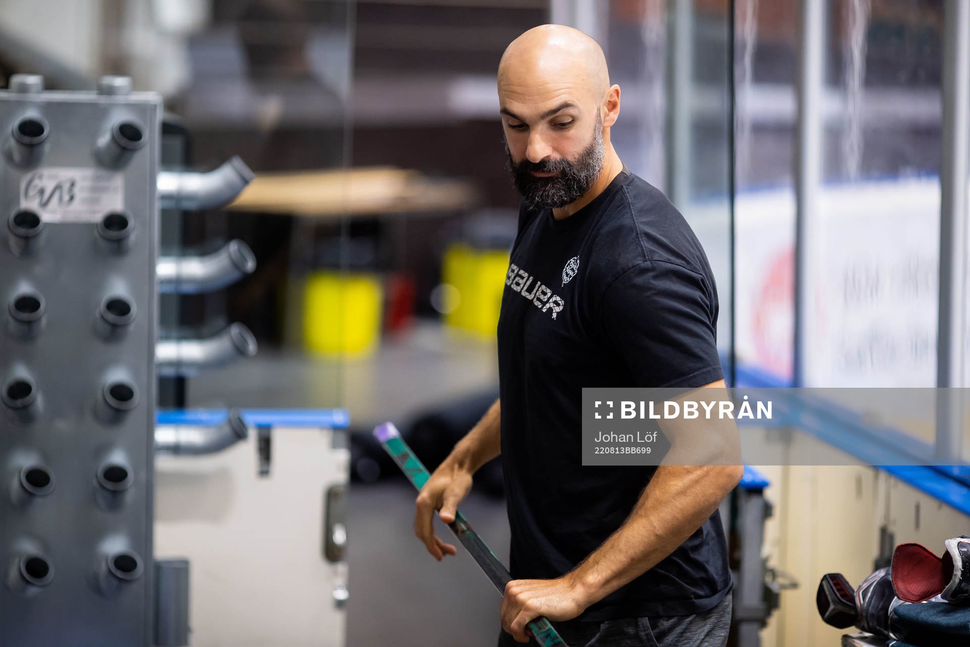 Björklövens Daniel Rahimi innan träningsmatchen mellan