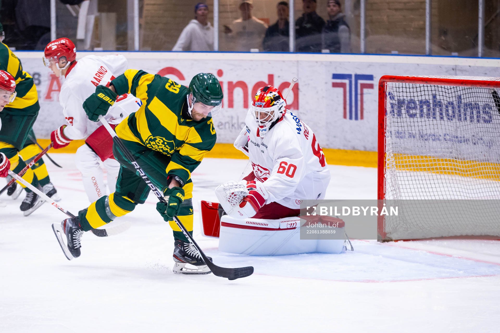 Björklövens Alexander Wiklund gör 1-1 målet