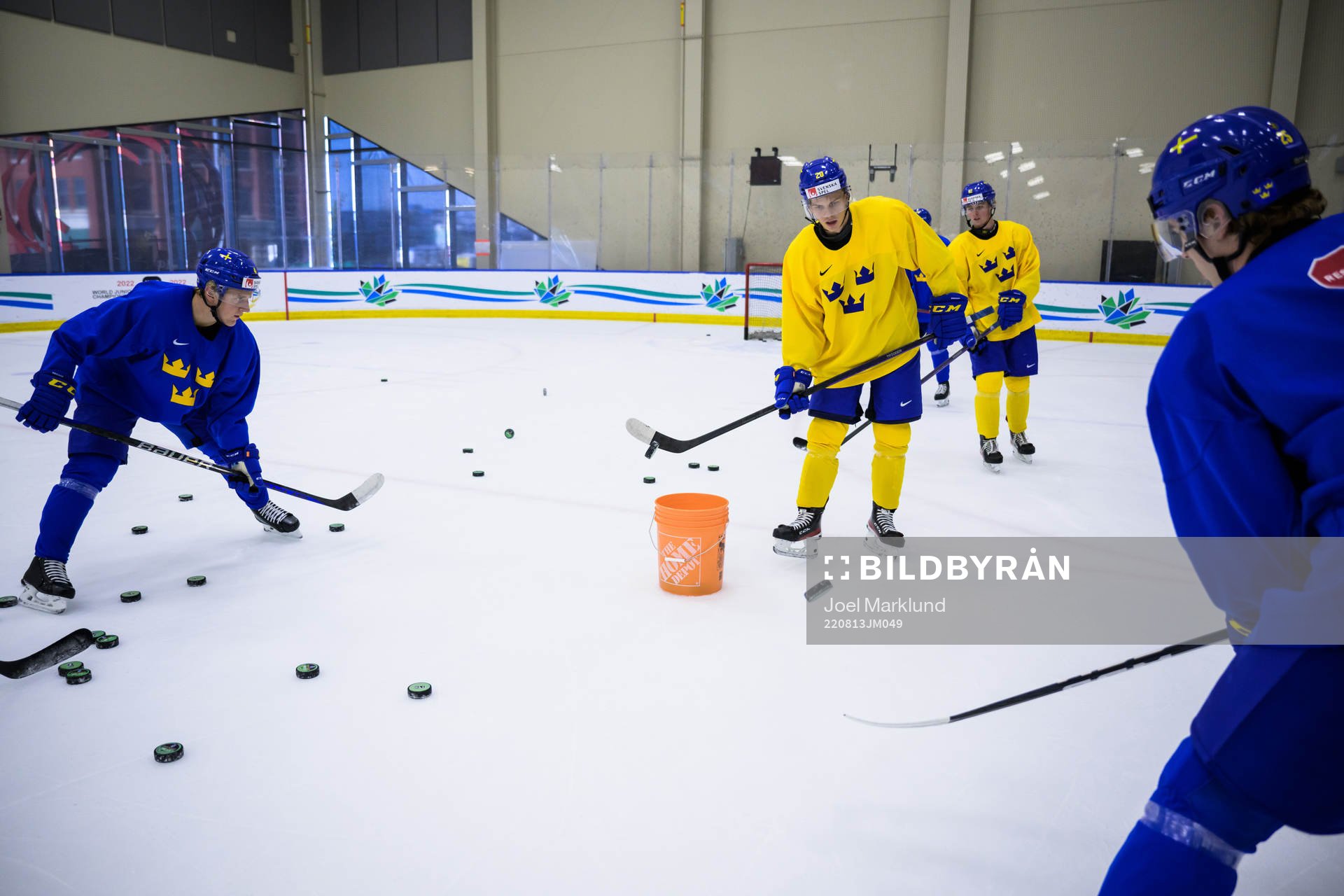 Emil Andrae, Albert Sjöberg and Liam Öhgren of Sweden at