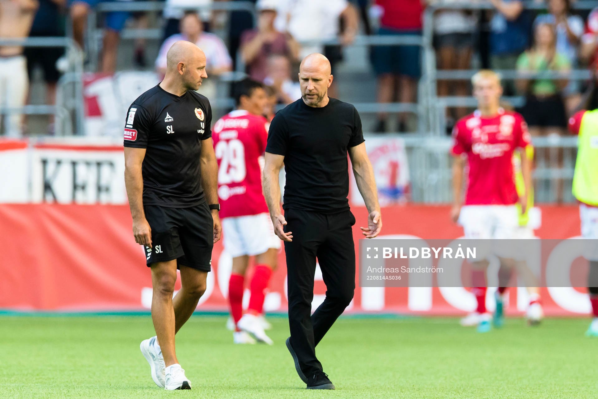 Kalmars tränare Henrik Rydström (h) och assisterande