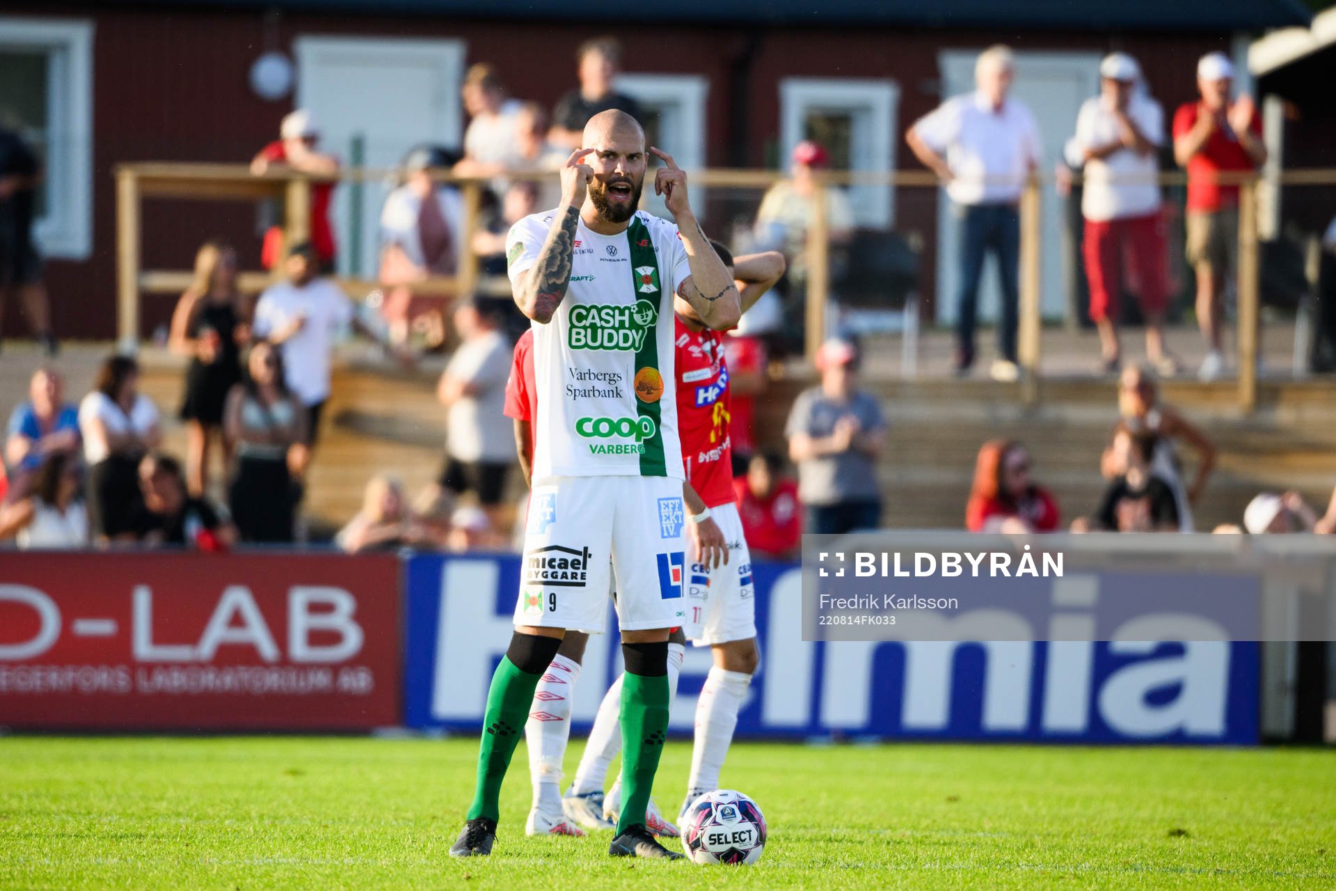 Varbergs Robin Simovic deppar