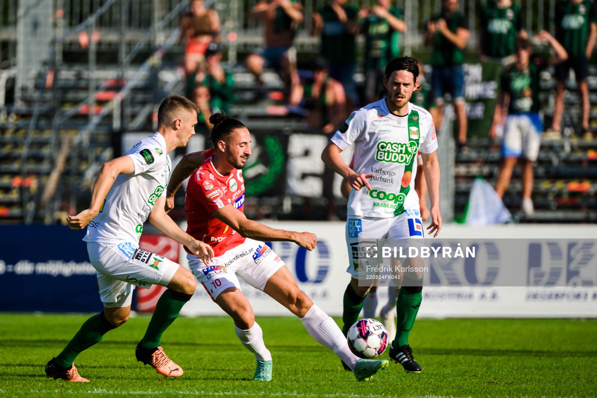 Degerfors Dijan Vukojević och Varbergs Robin Tranberg