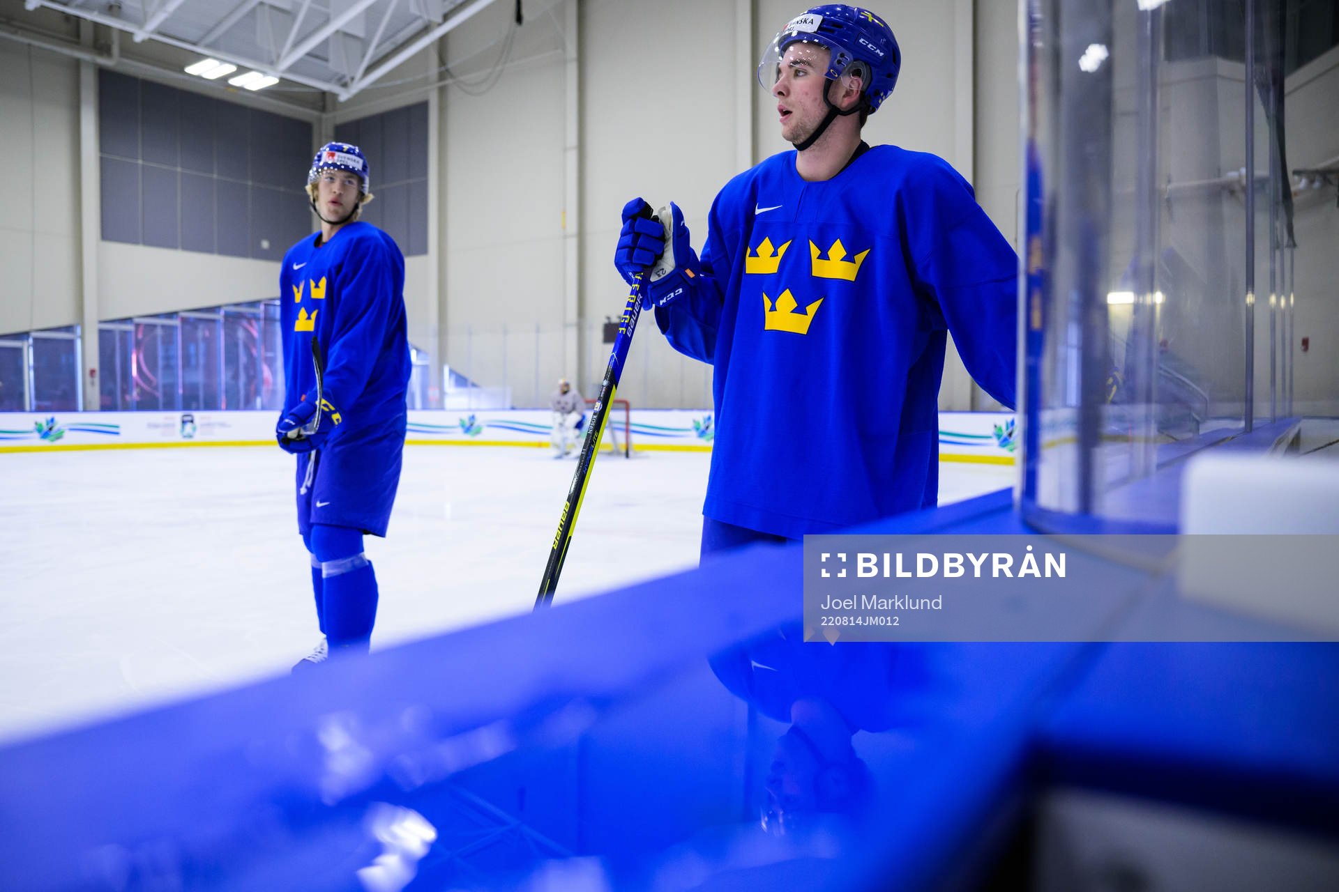 Simon Edvinsson and Isak Rosén of Sweden at a practice