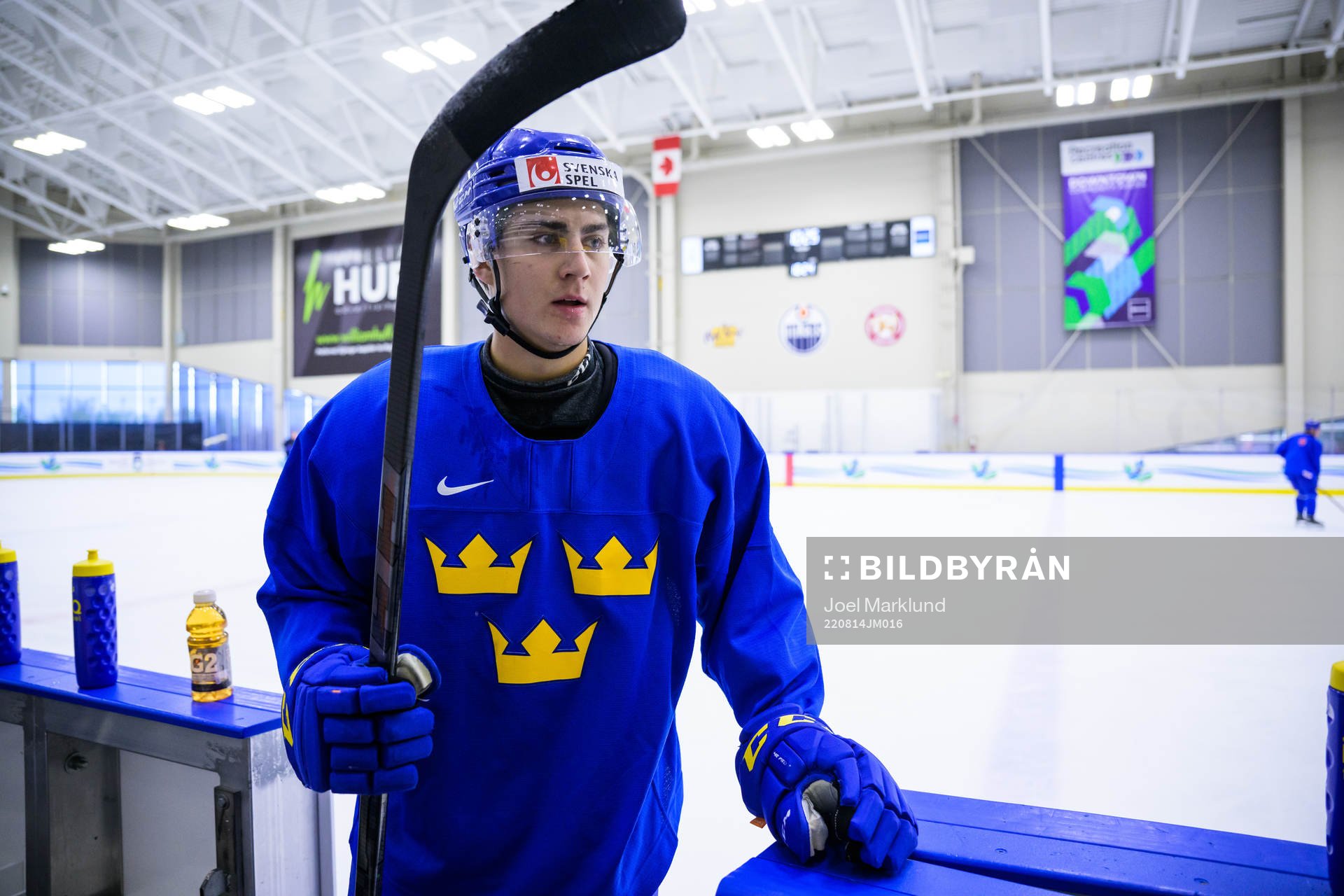 Daniel Ljungman of Sweden at a practice session