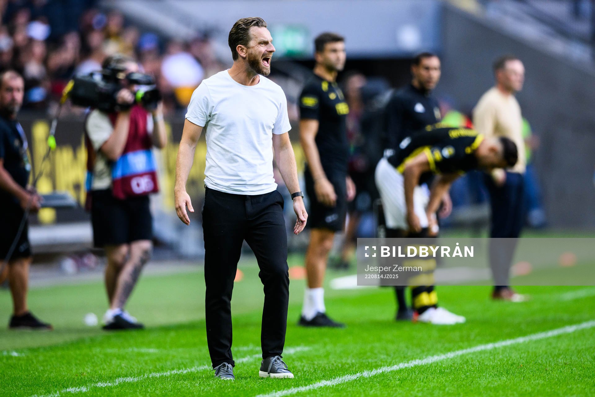 AIKs tränare Bartosz Grzelak