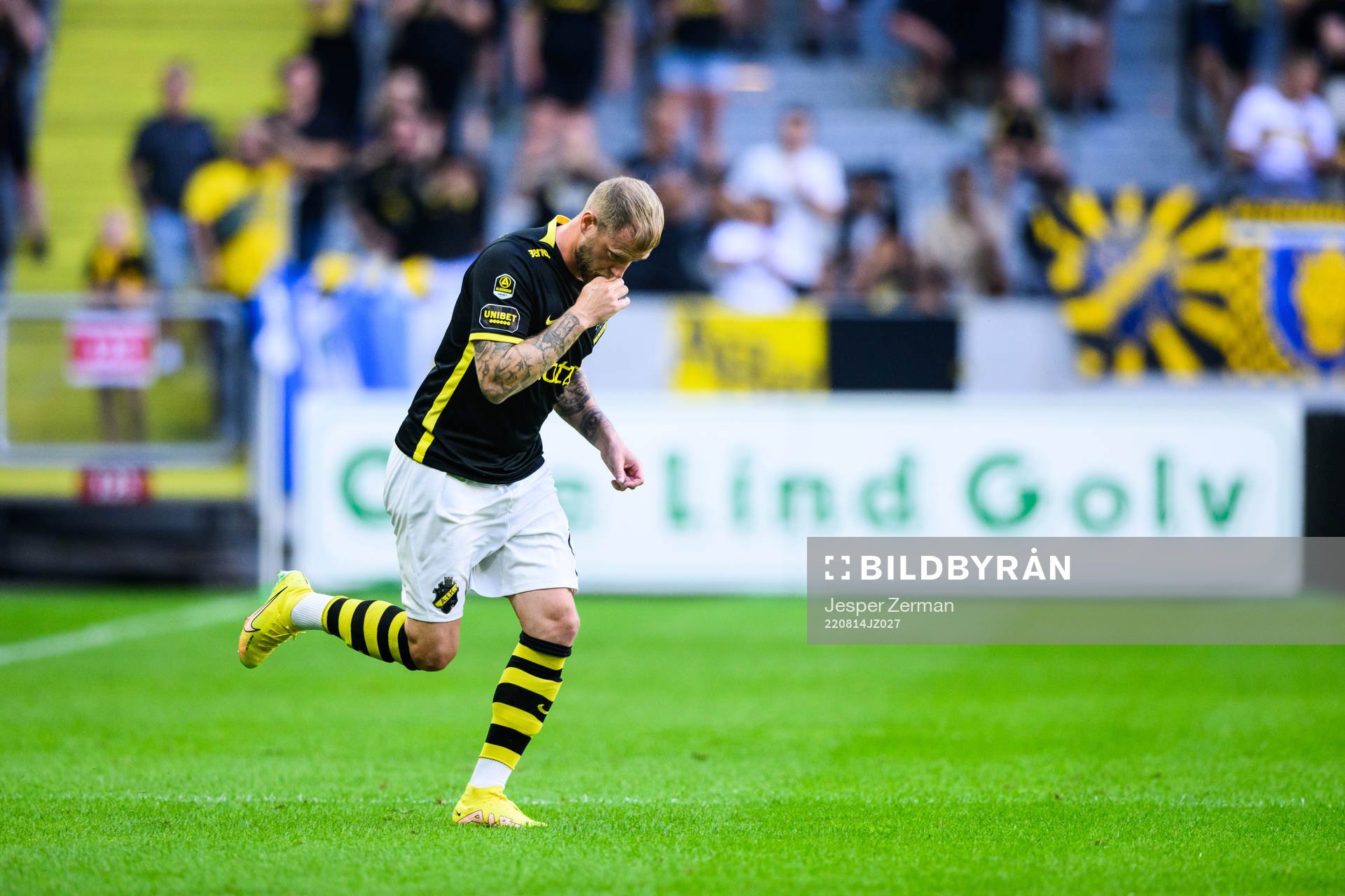 AIKs John Guidetti byts in