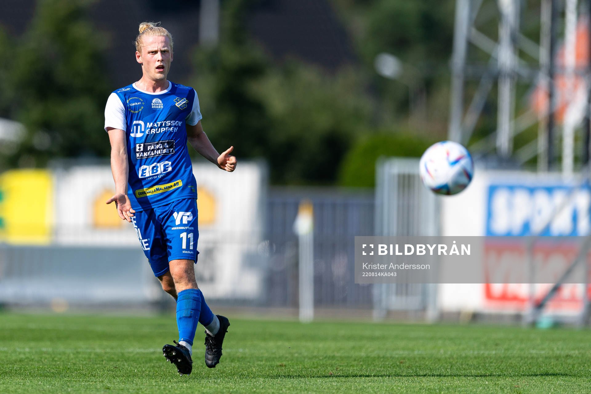 Oddevolds Carl Lext under fotbollsmatchen i Ettan södra mellan Falkenberg och Oddevold den 14 augusti 2022 i Falkenberg. 