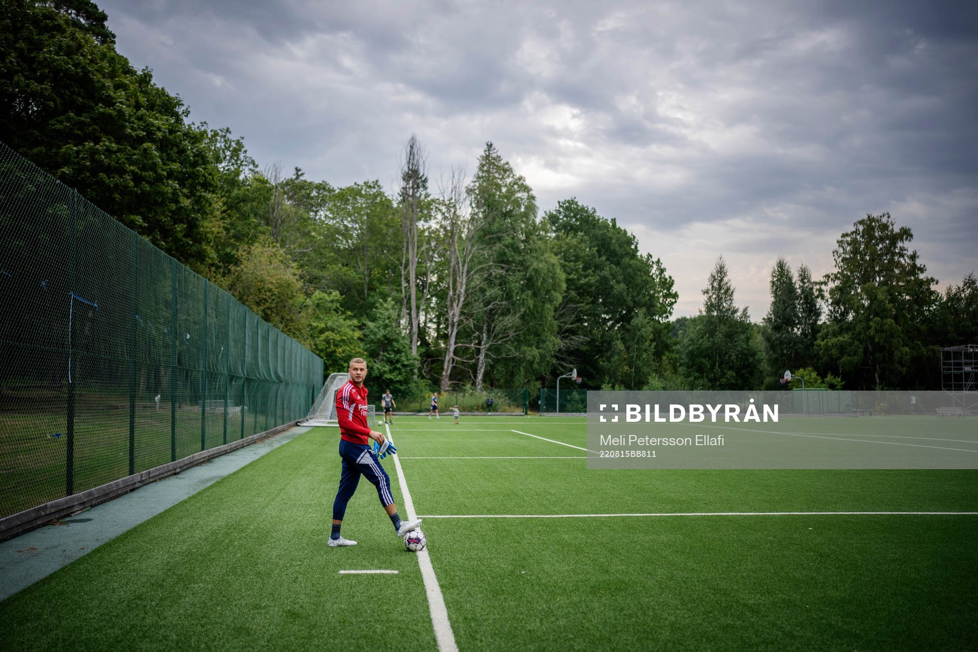 Djurgårdens målvakt Aleksandr Vasyutin under en träning den 15 augusti 2022 på Djurgårdens träningsanläggning vid Kaknästornet i Stockholm. 