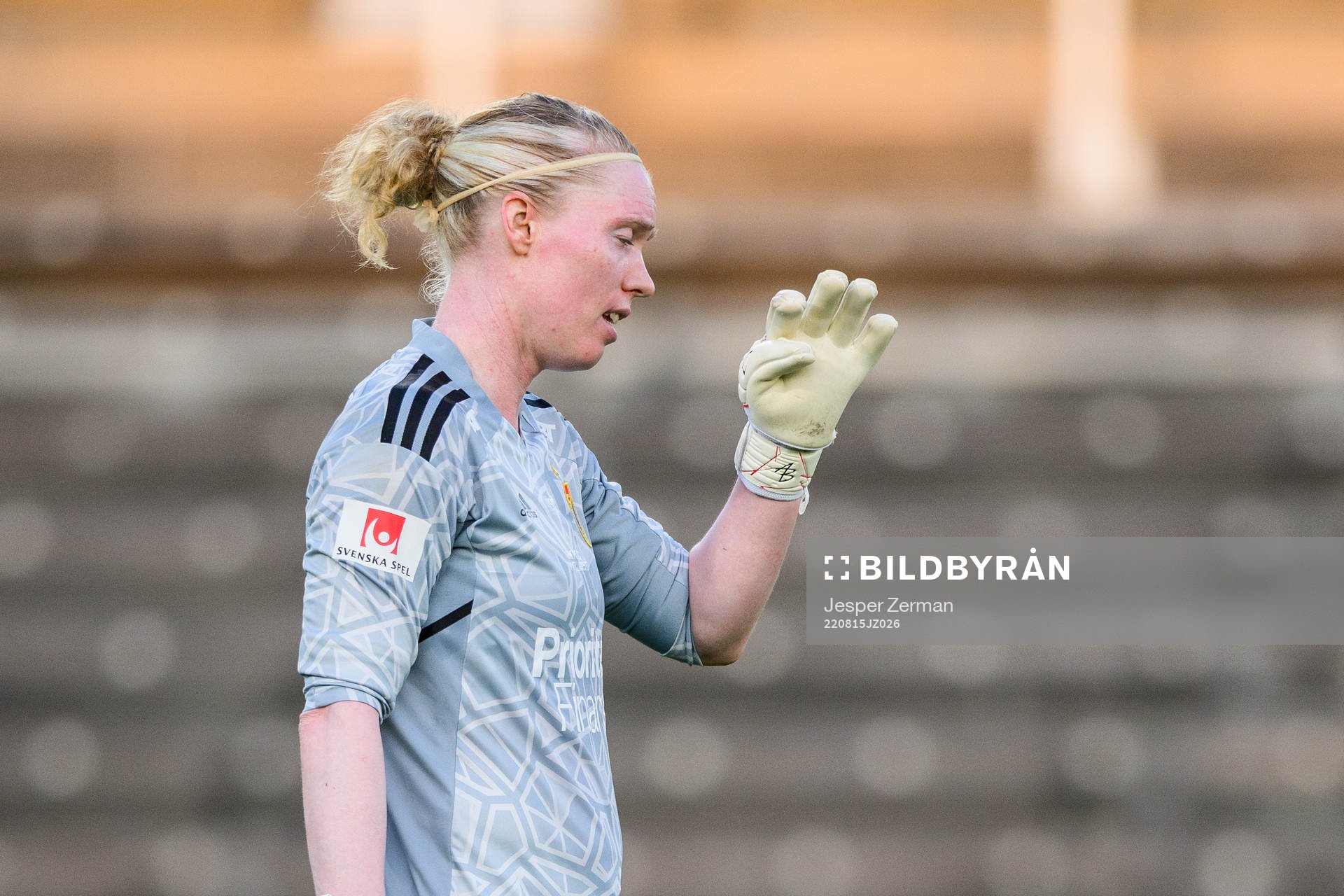 Djurgårdens målvakt Hedvig Lindahl deppar