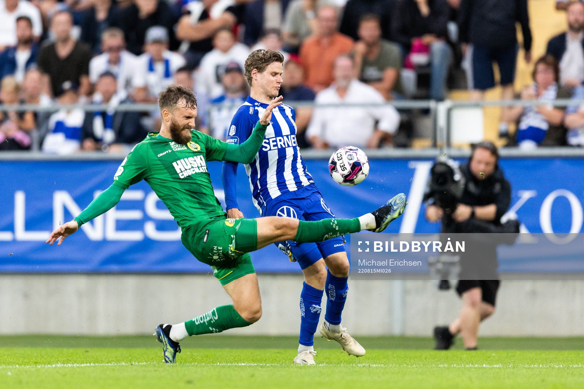 Hammarbys Simon Sandberg och IFK Göteborgs Gustaf Norlin
