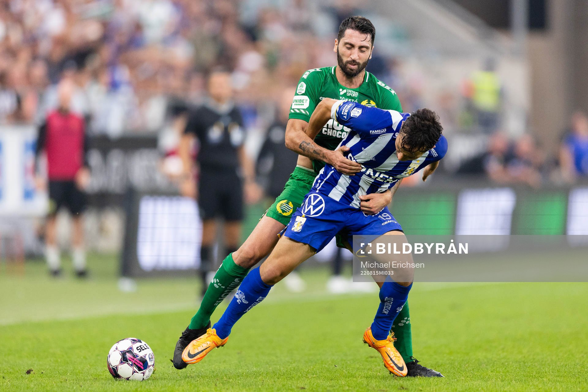Hammarbys Nahir Besara och IFK Göteborgs Hussein Carneil
