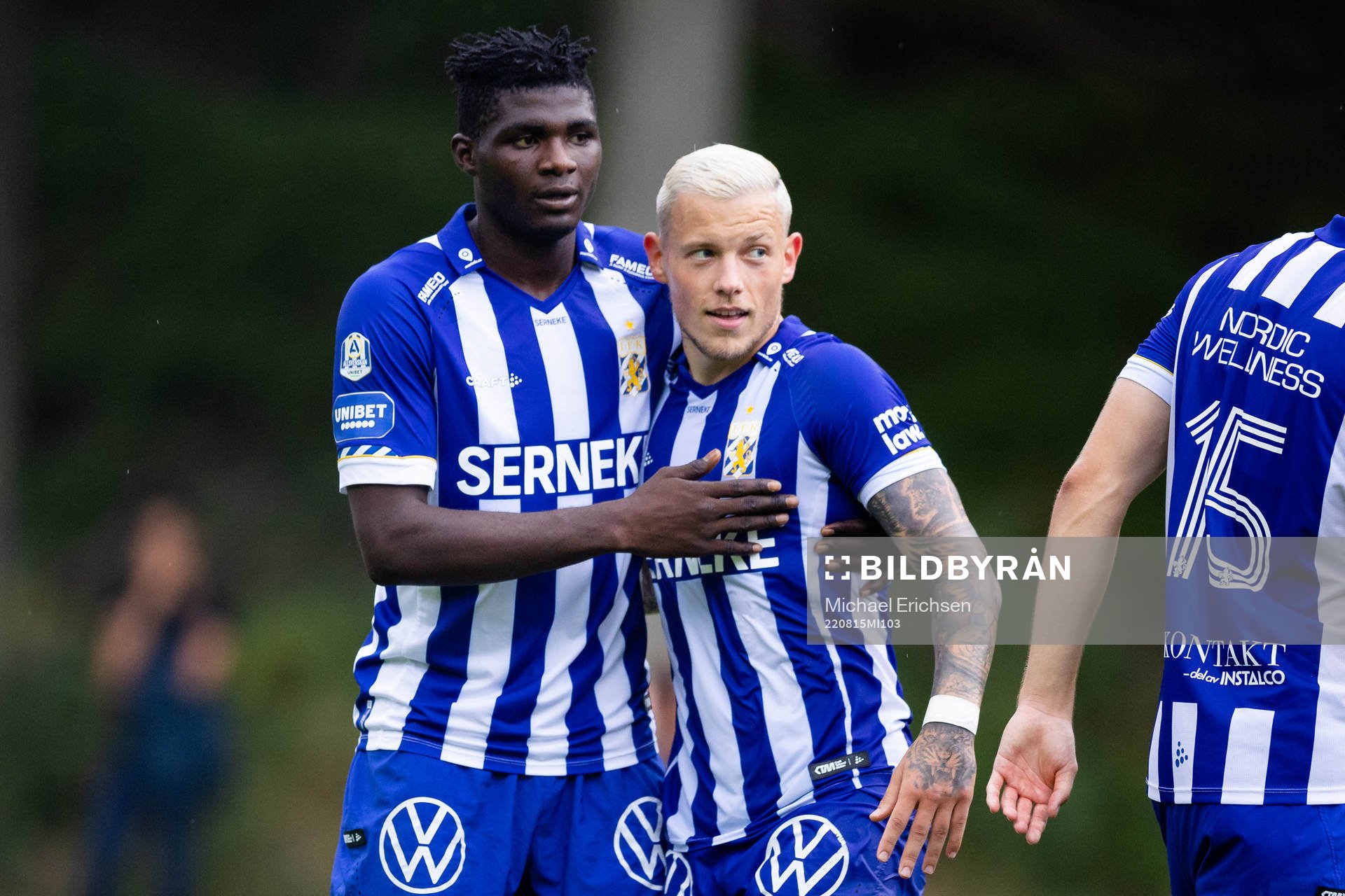 IFK Göteborgs Erik Sorga jublar med Saidu Salisu