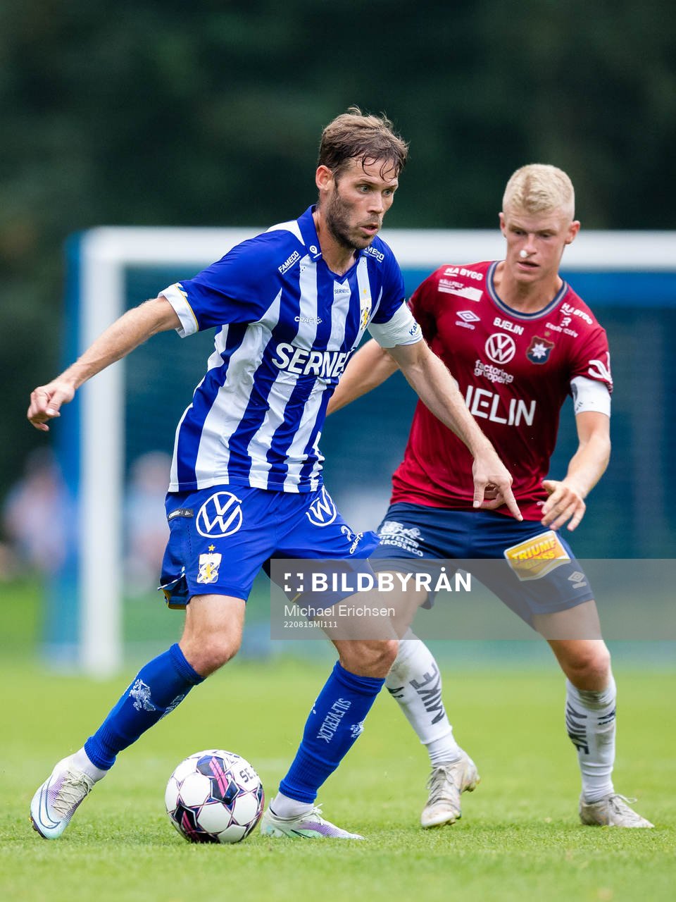 IFK Göteborgs Emil Salomonsson och Örgrytes Olle Johansson