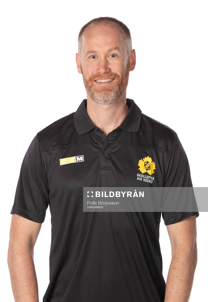 Skellefteås Naprapat Mattias Hallberg