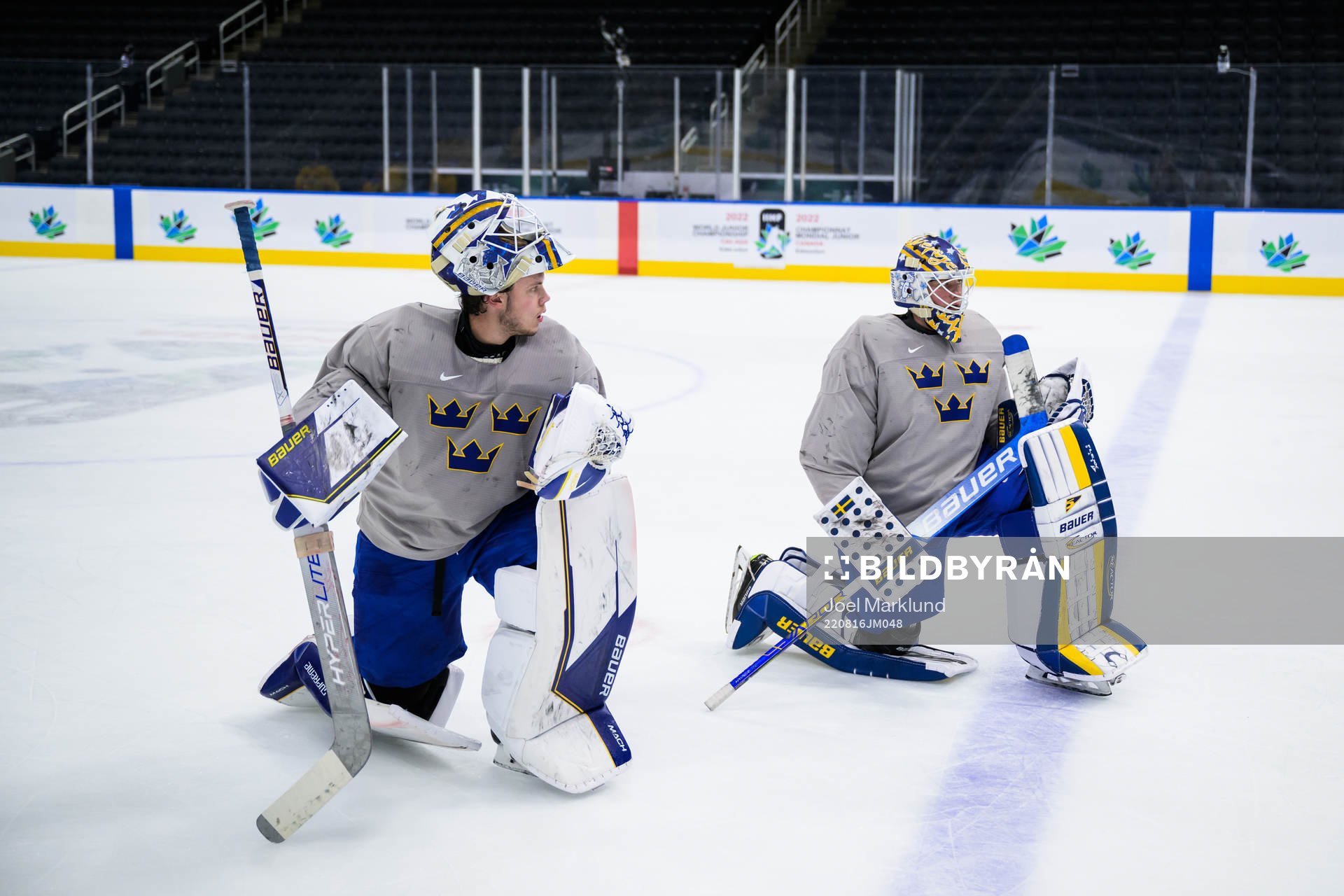 Goaltenders Jesper Wallstedt and Calle Clang of Sweden at a
