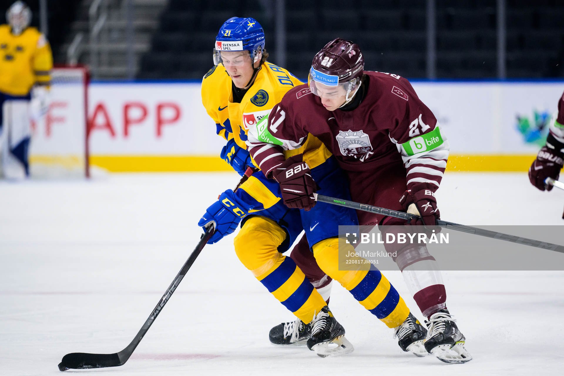 Oskar Olausson of Sweden and Anri Ravinskis of Latvia