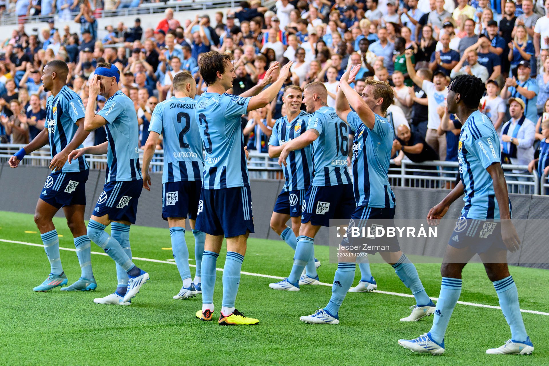 Hjalmar Ekdal of Djurgården celebrates