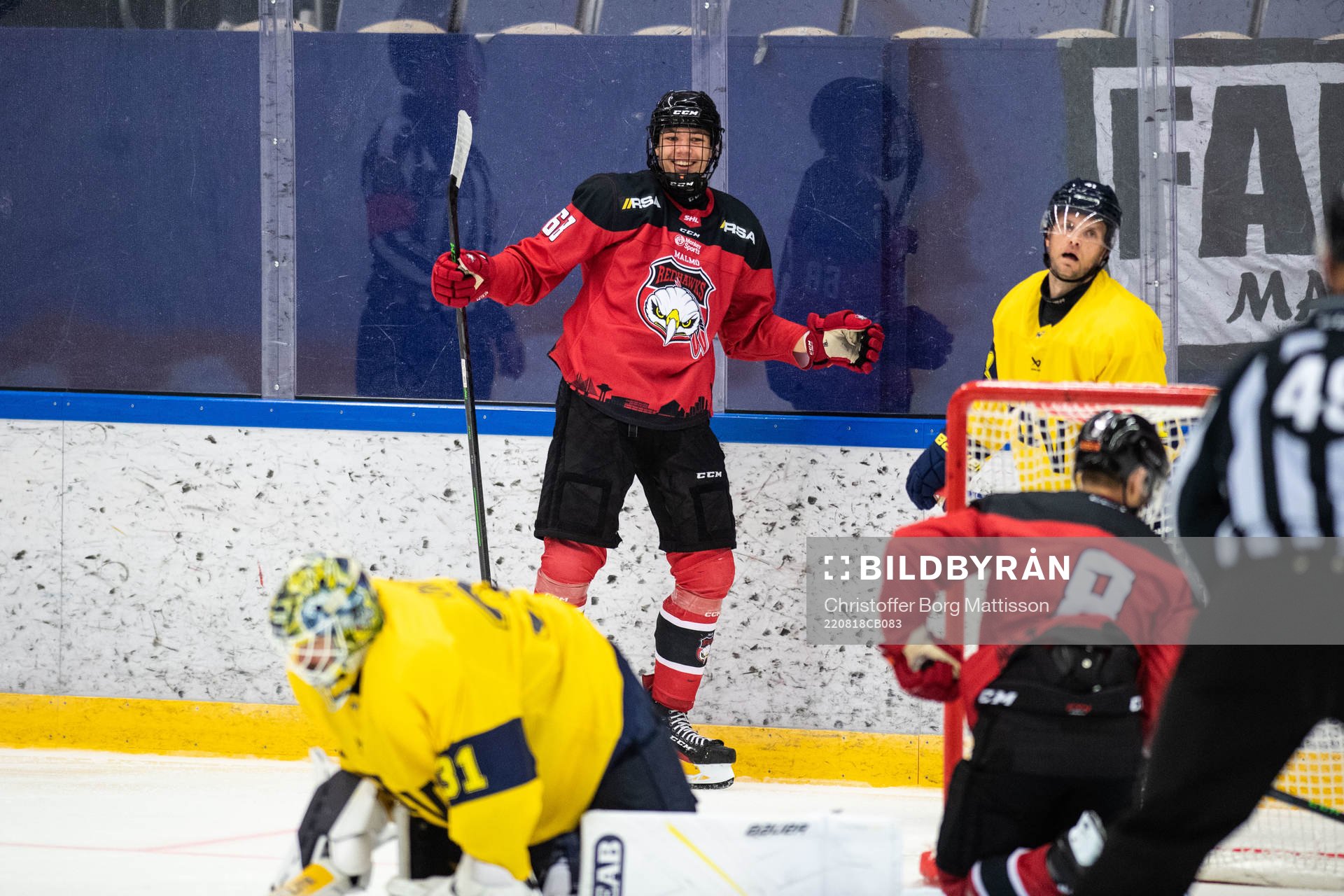 Malmö Redhawks Anton Wahlberg jublar
