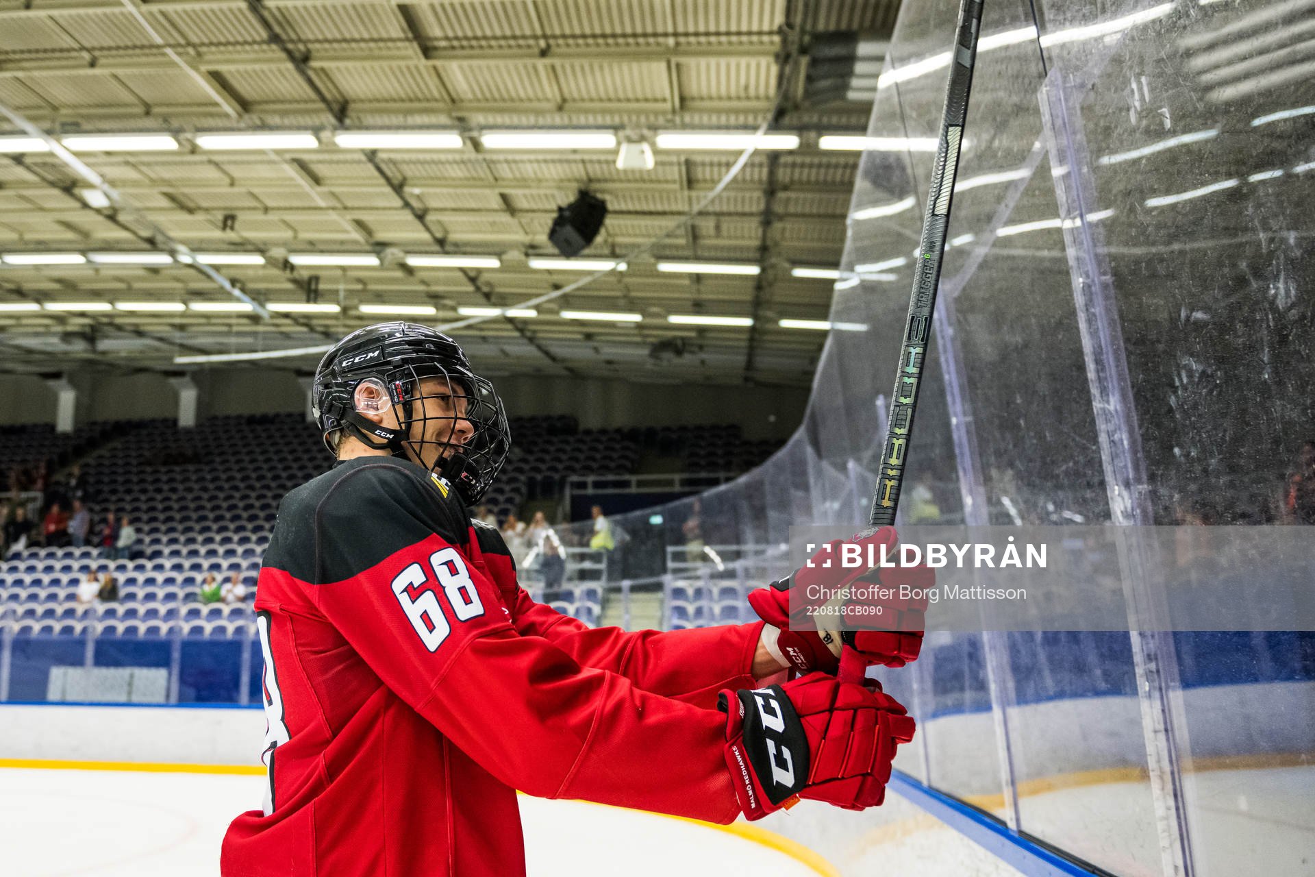 Malmö Redhawks Anton Wahlberg jublar