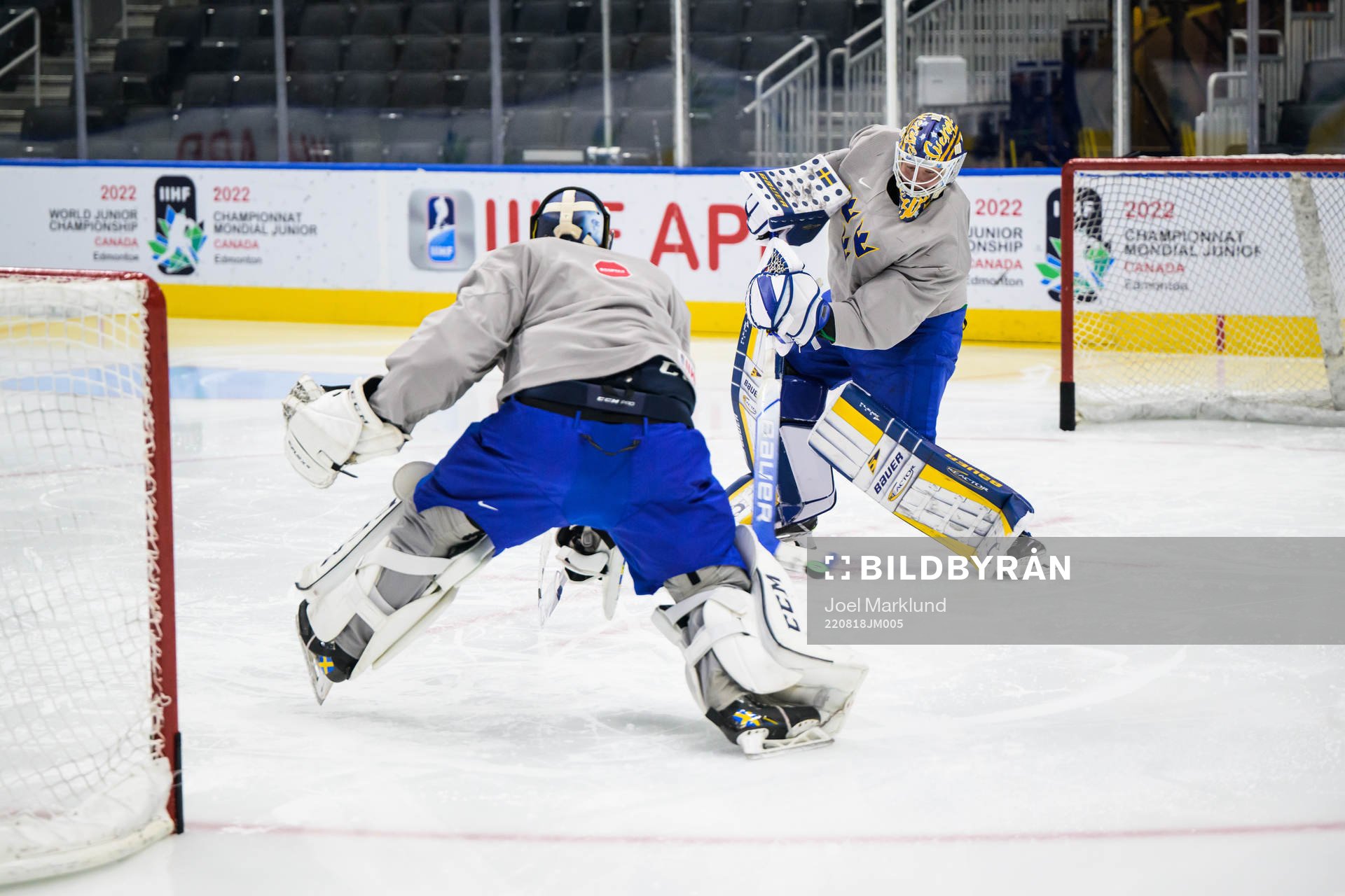 Goaltenders Carl Lindbom and Calle Clang of Sweden at a