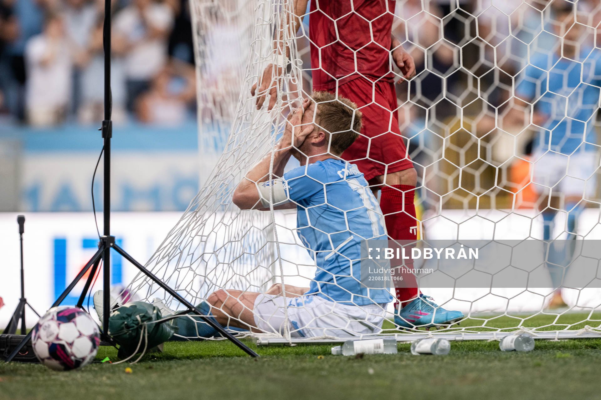 Anders Christiansen of Malmö FF looks dejected