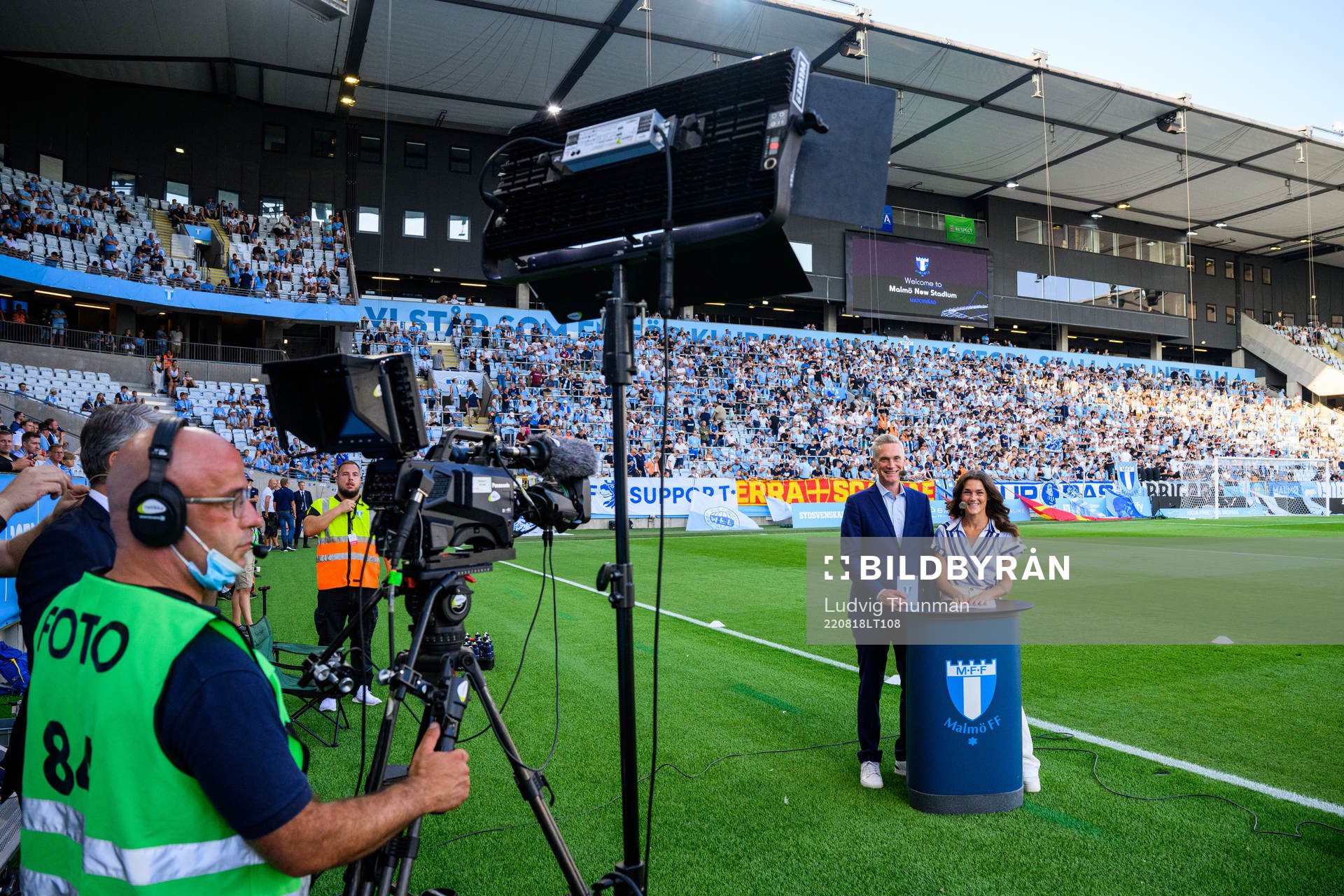 Communication director Mattias Larsson and Saga Fredriksson in the studio ahead of the UEFA Europa League play-off match between Malmö FF and Sivasspor on August 18, 2022 in Malmö.