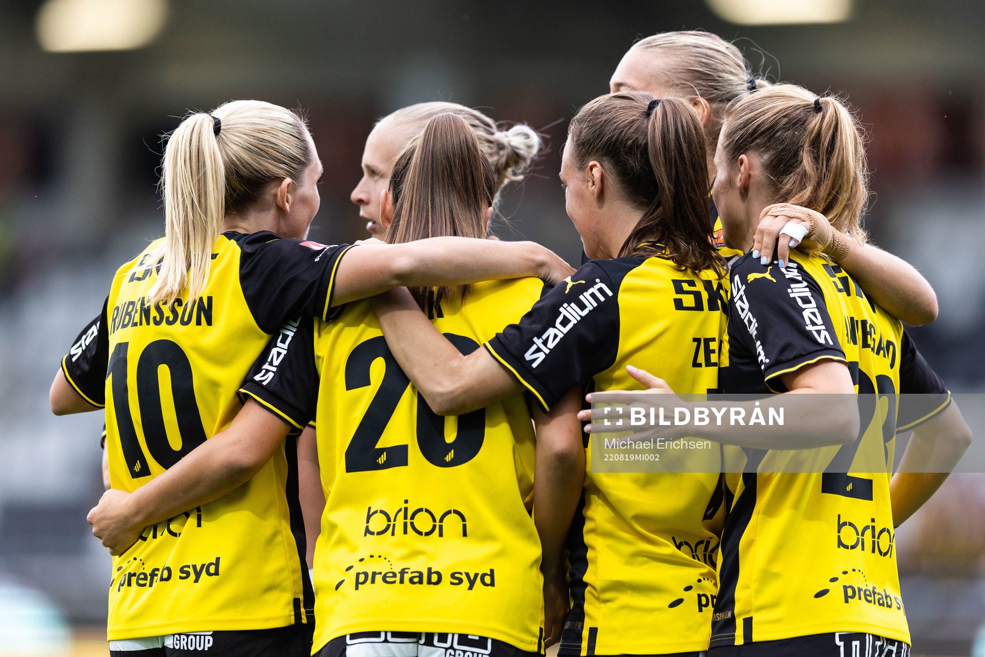 Häckens Hanna Wijk jublar