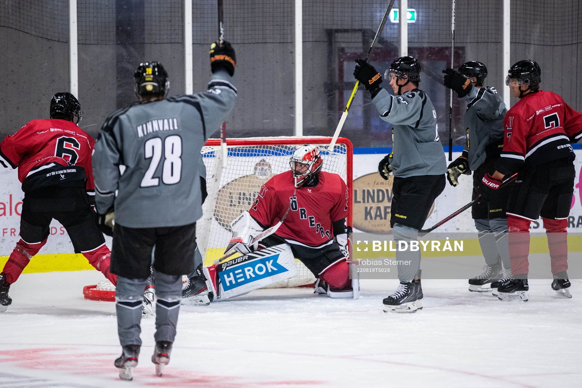 Brynäs Nick Olesen jublar