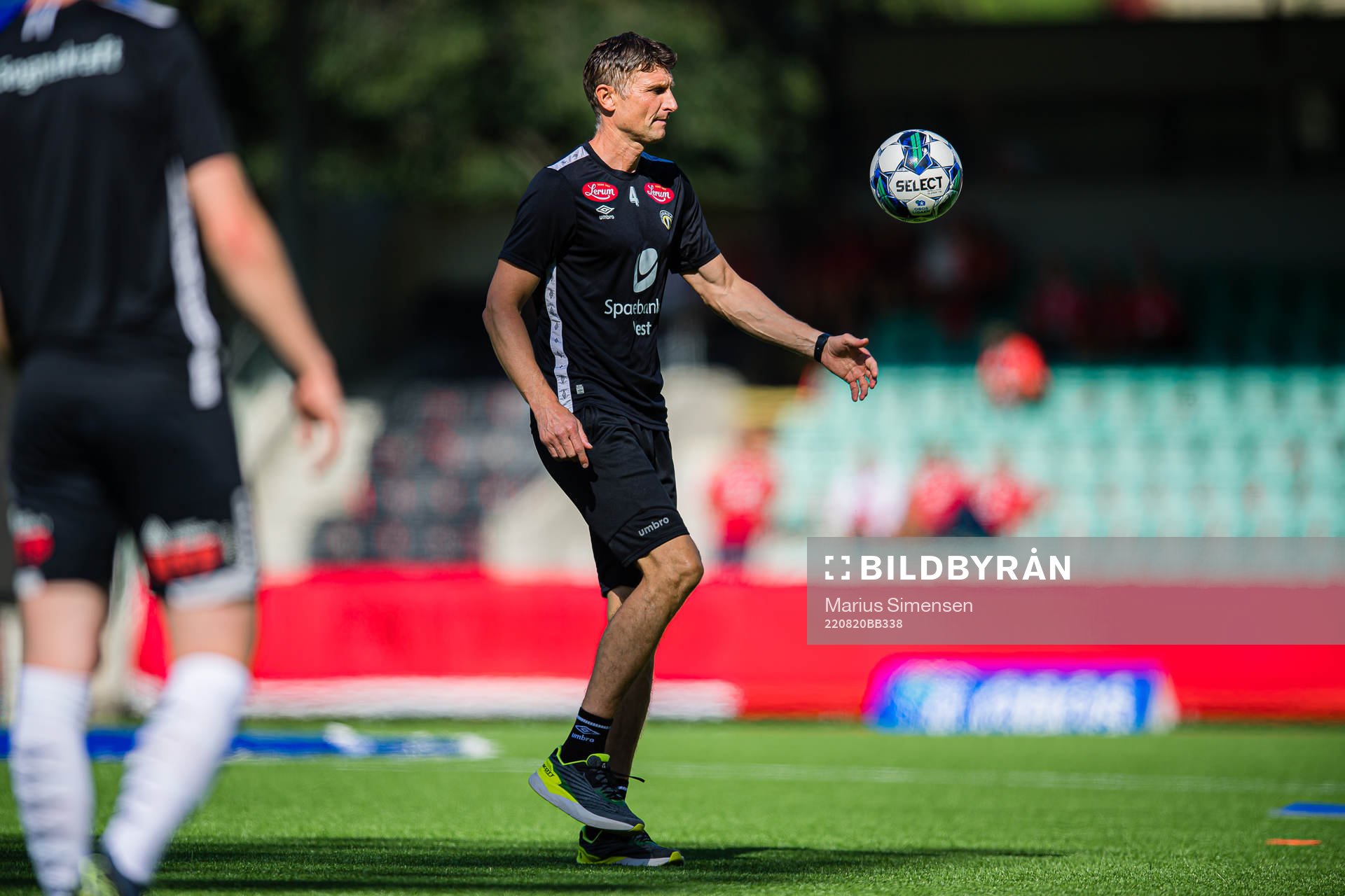 Tore André Flo, head coach of Sogndal