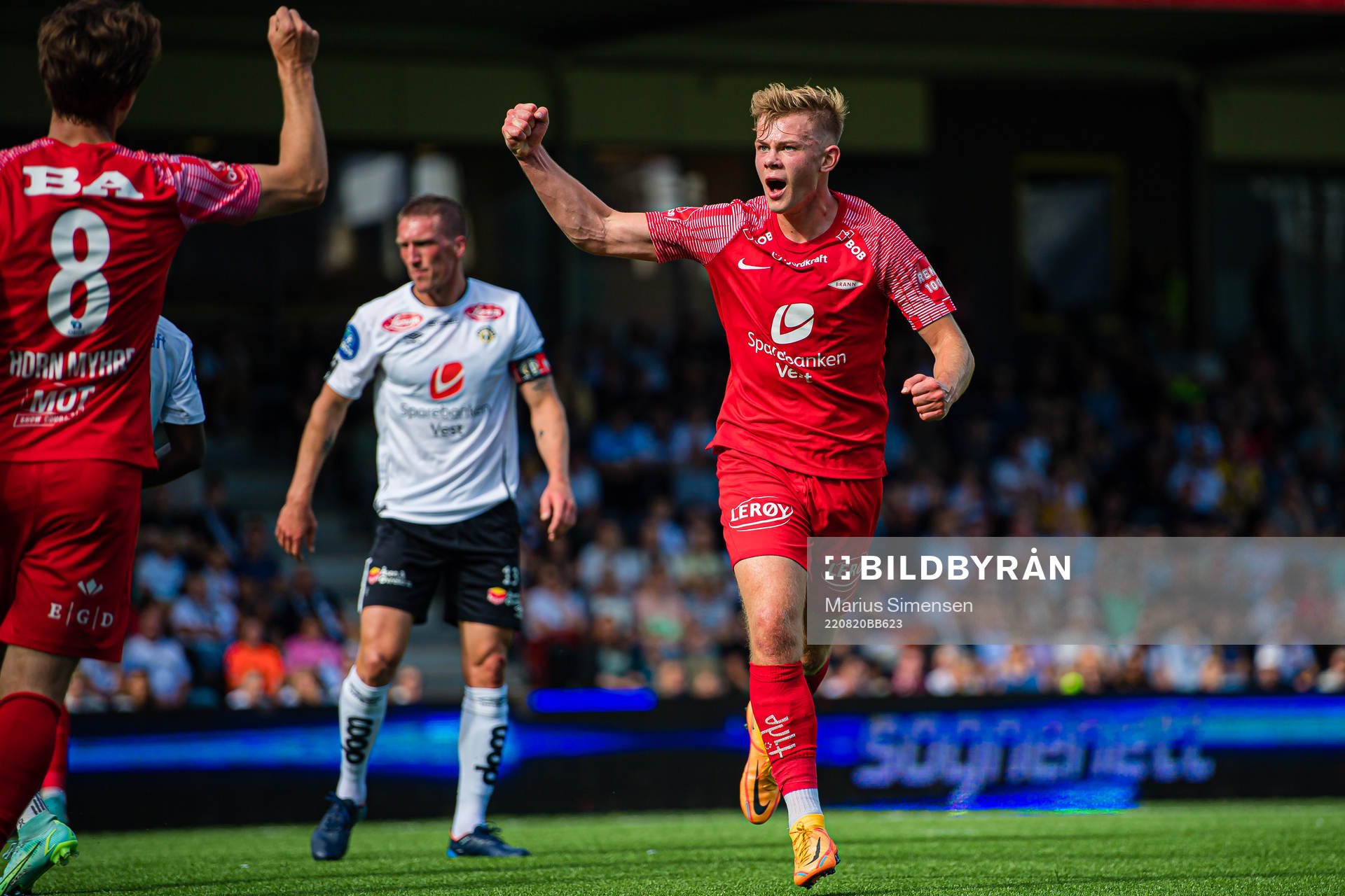Aune Selland Heggebø of Brann celebrates