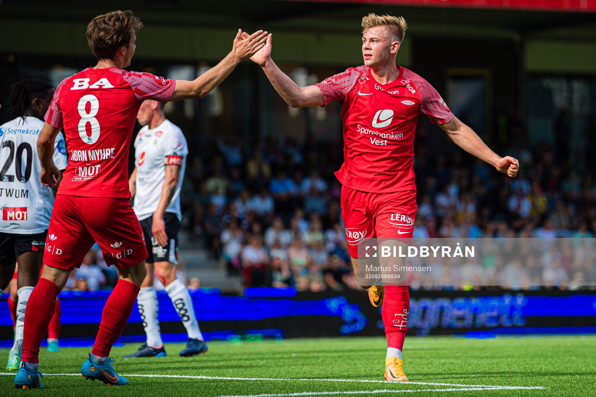 Aune Selland Heggebø of Brann celebrates