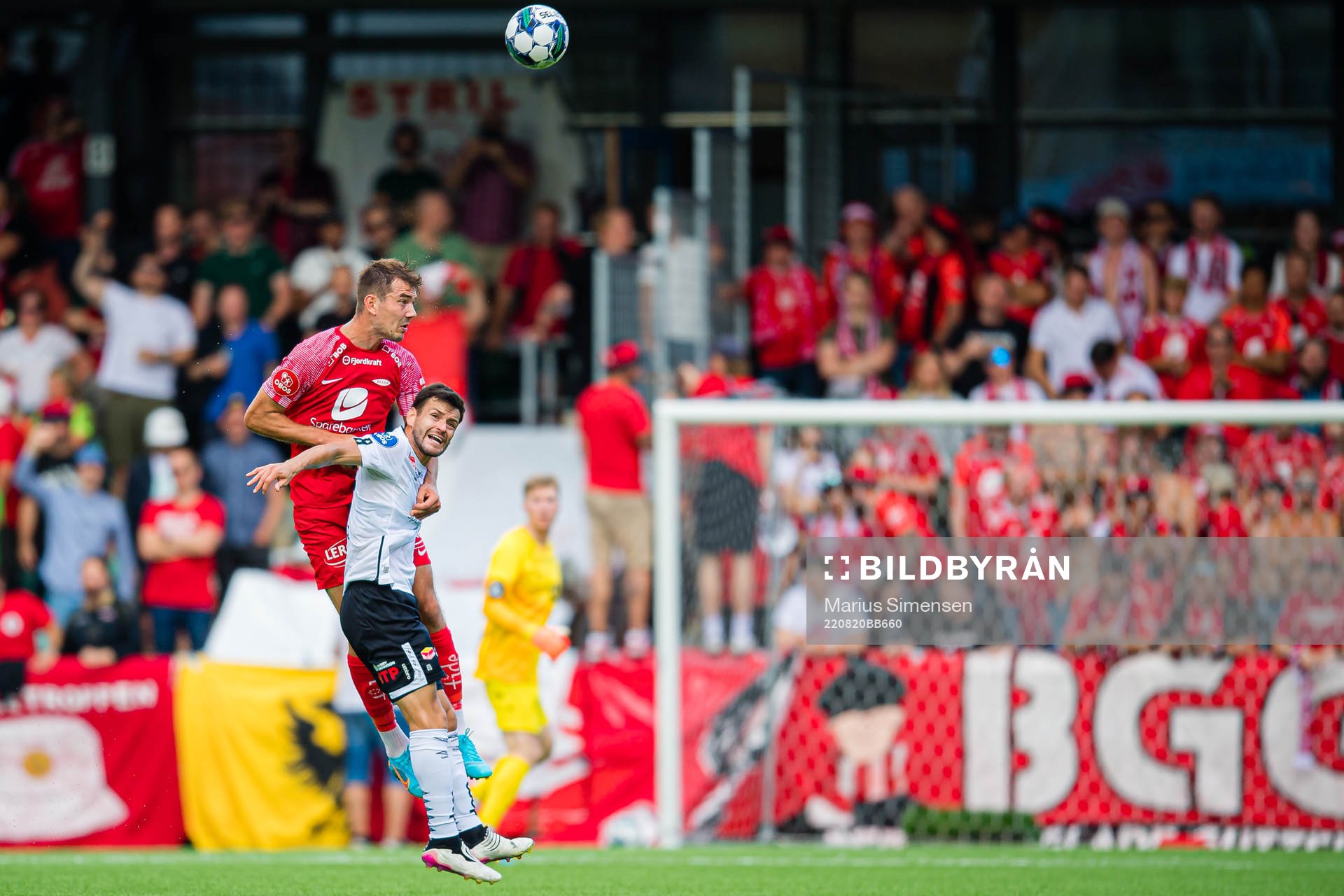 Fredrik Pallesen Knudsen of Brann and Jonatan Ingi Jonsson
