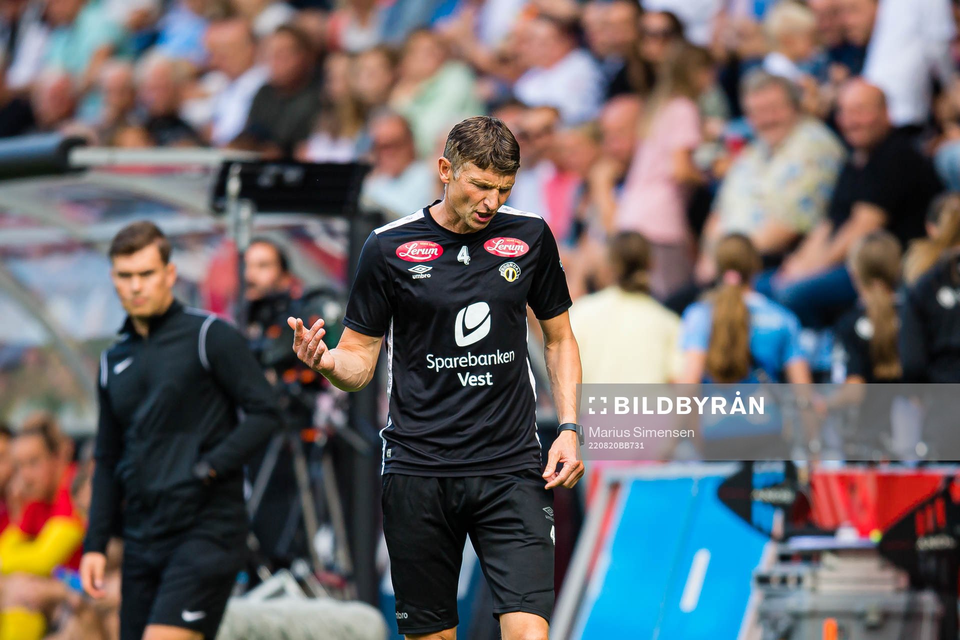 Tore André Flo, head coach of Sogndal