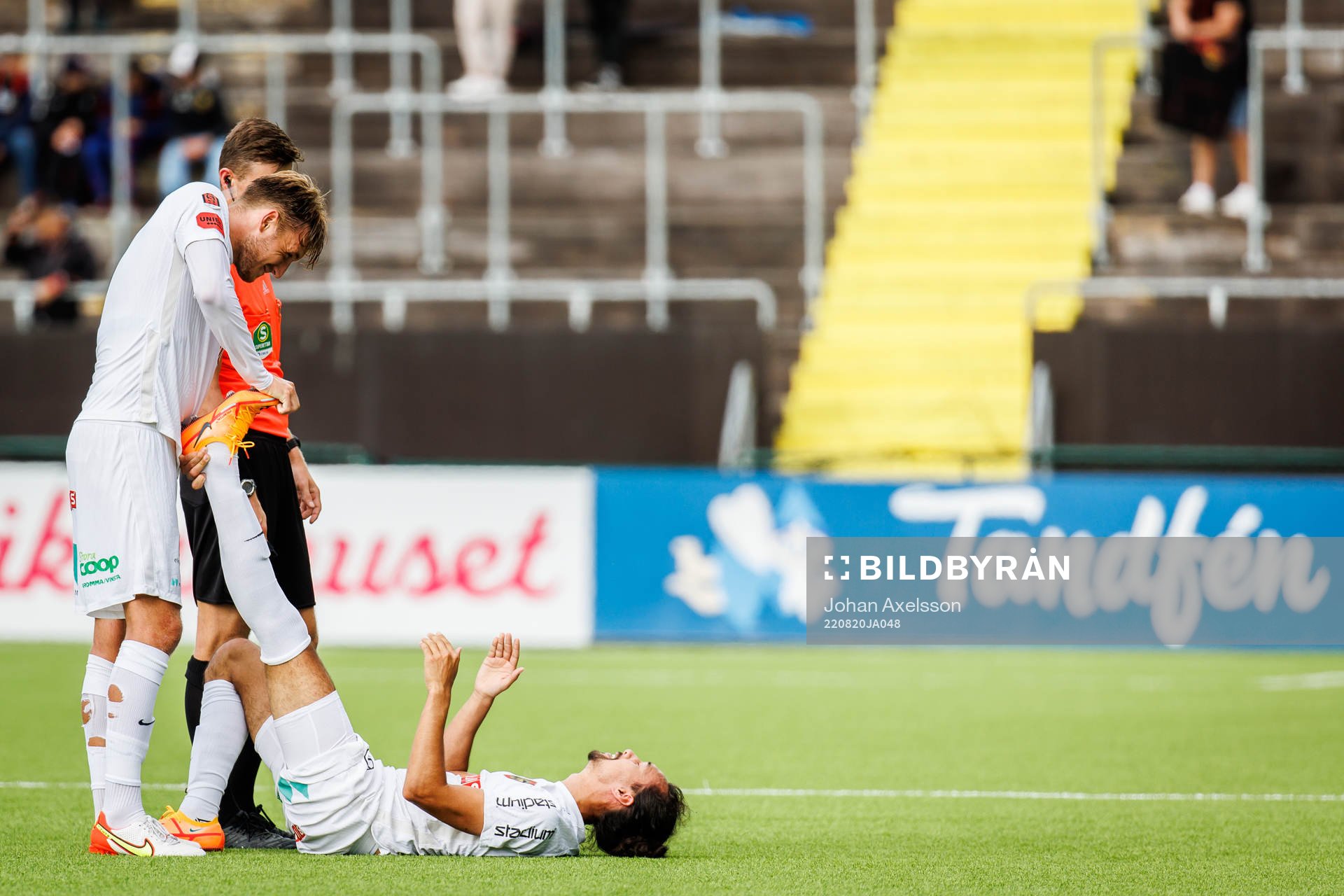 Brommapojkarnas Monir Jelassi  har ont