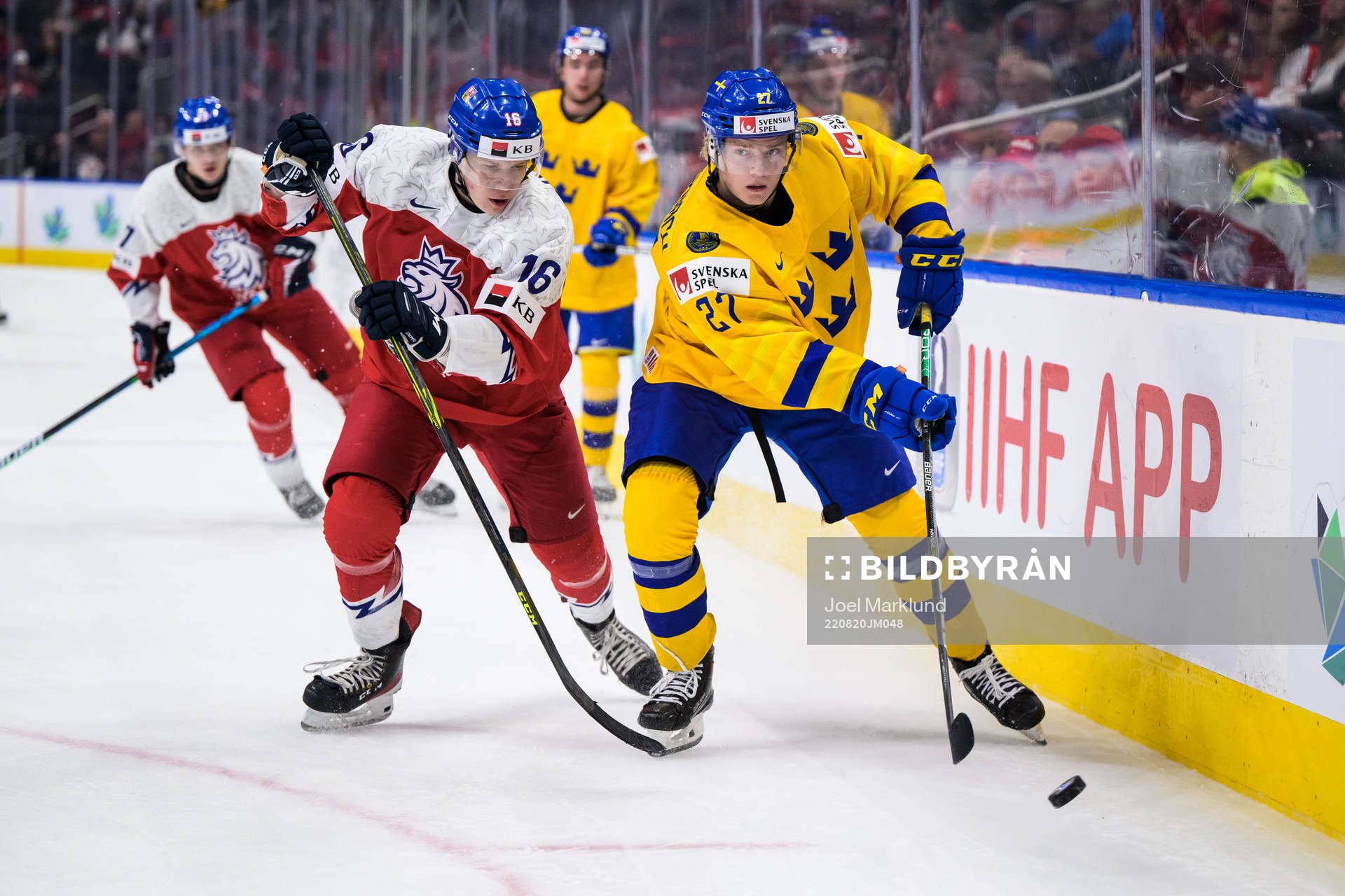 Ivan Ivan of Czech Republic and Theodor Niederbach of Sweden
