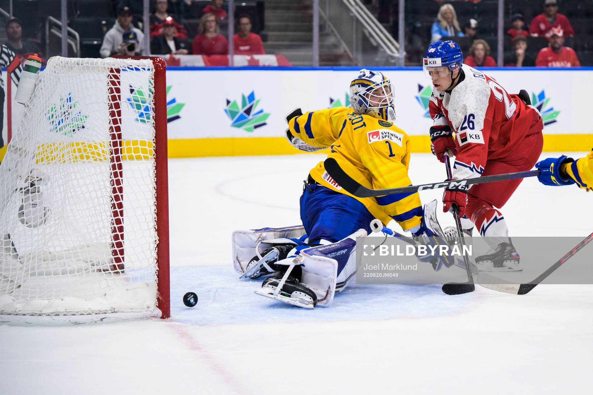 Goaltender Jesper Wallstedt of Sweden concedes 1-1 scored