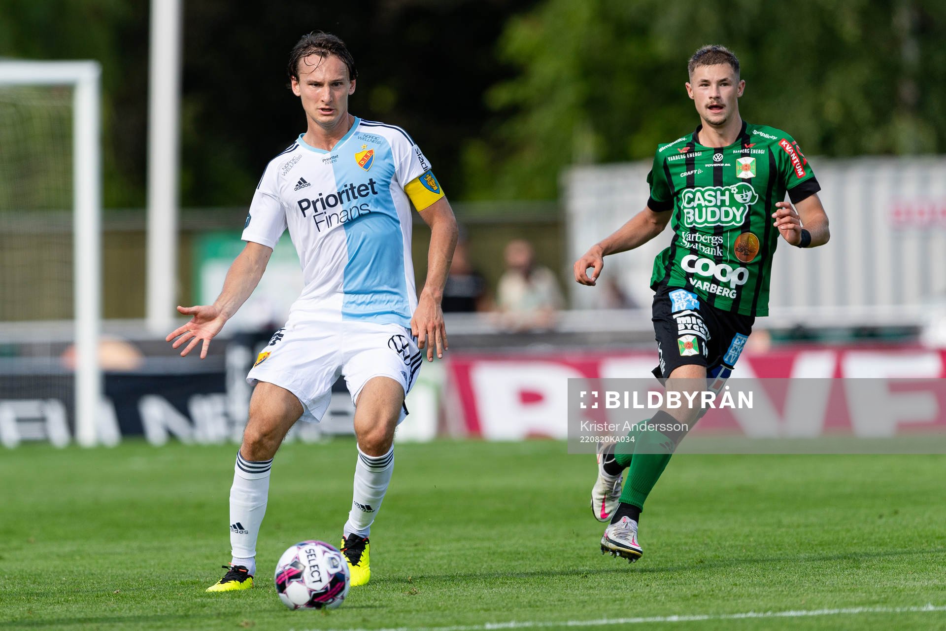 Djurgårdens Hjalmar Ekdal och Varbergs Oliver Alfonsi