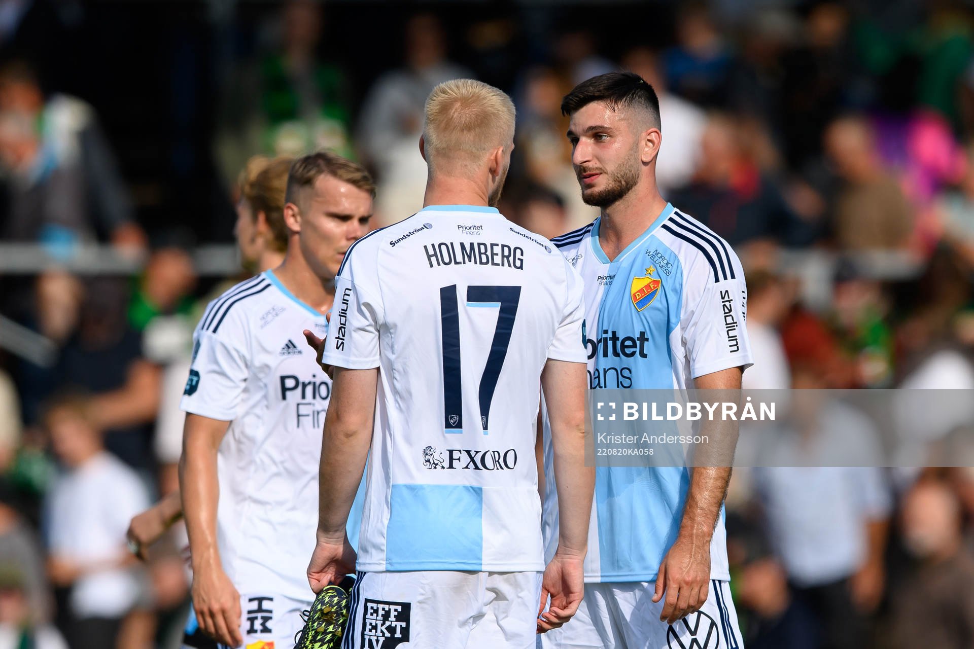 Djurgårdens Besard Sabovic deppar