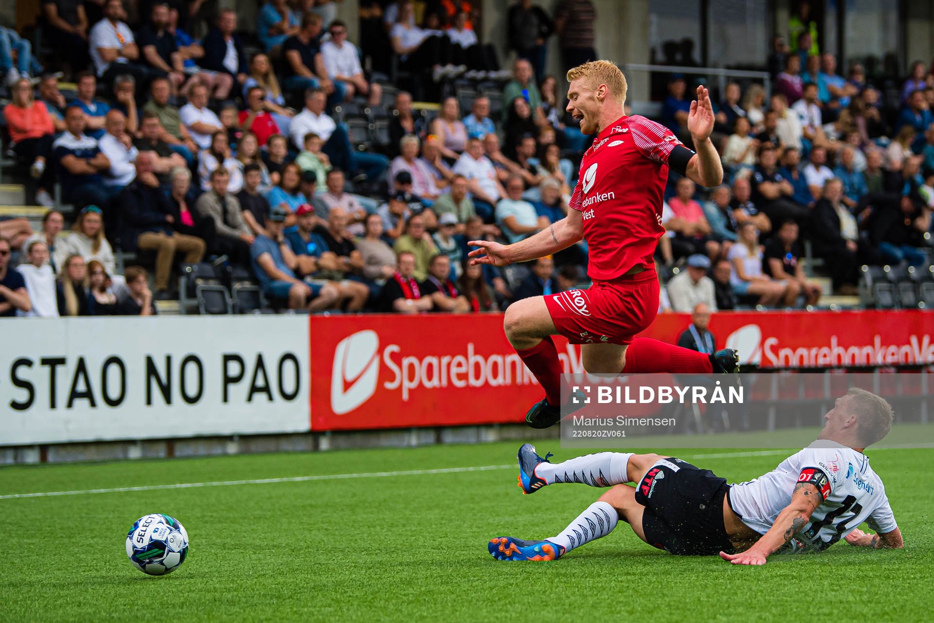 Sivert Heltne Nilsen of Brann and Per-Egil Hough Flo of