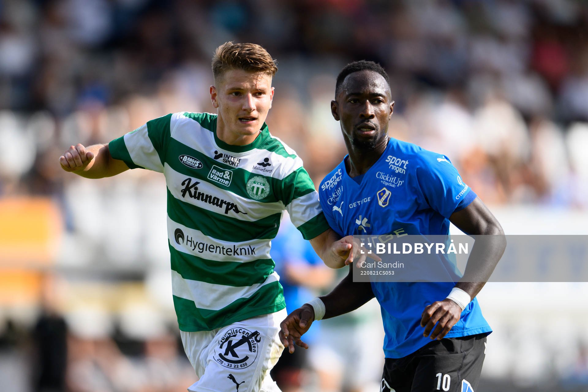 Västerås SKs Martin Gambos och Halmstads Sadat Karim