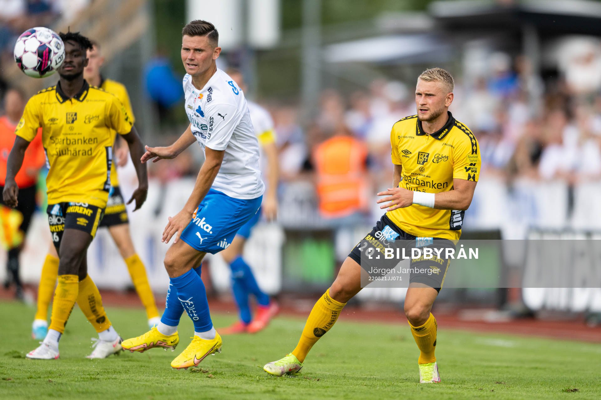 Värnamos Freddy Winsth och Elfsborgs Simon Strand
