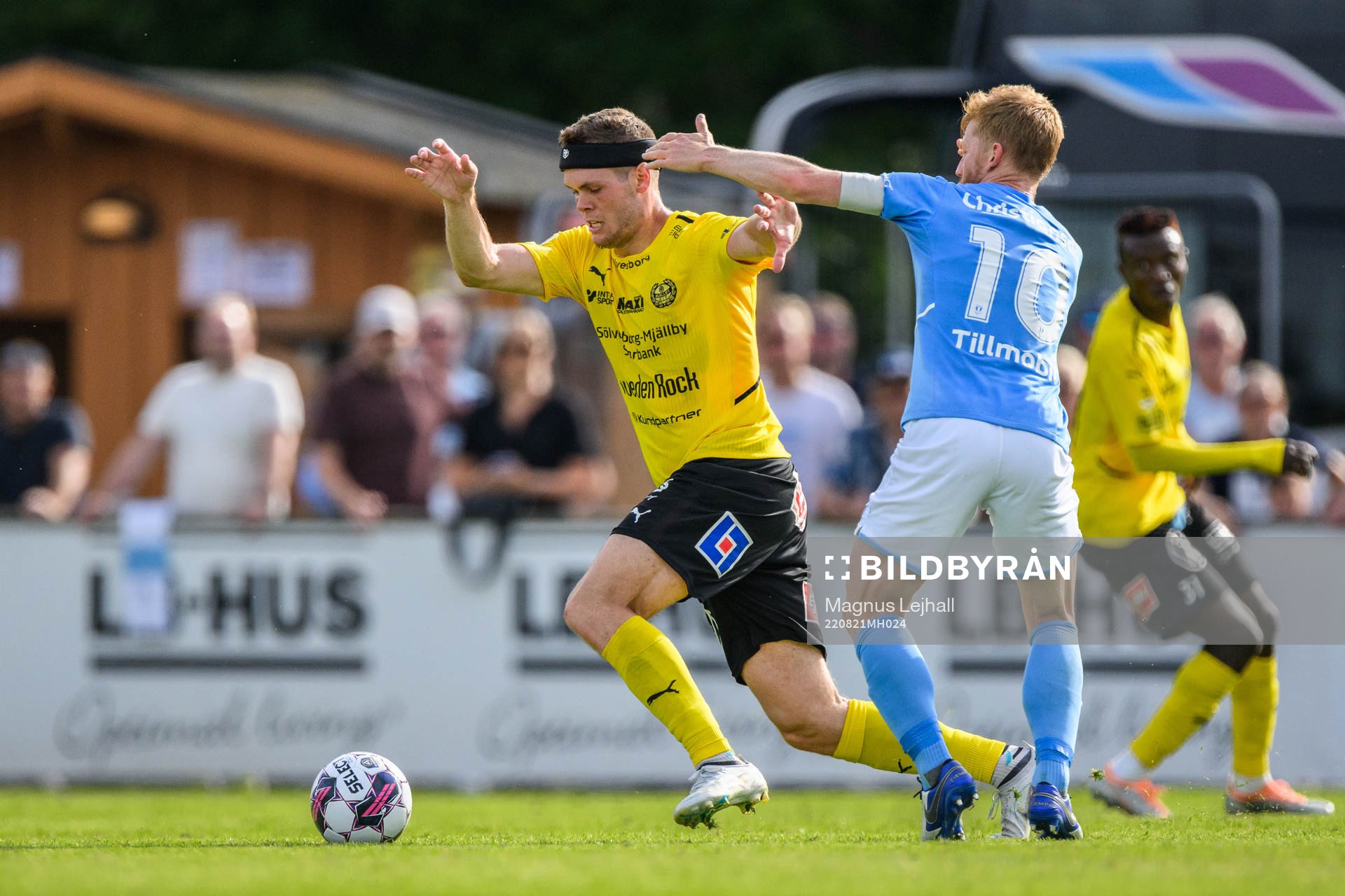 Mjällbys Jacob Bergström och Malmö FFs Anders